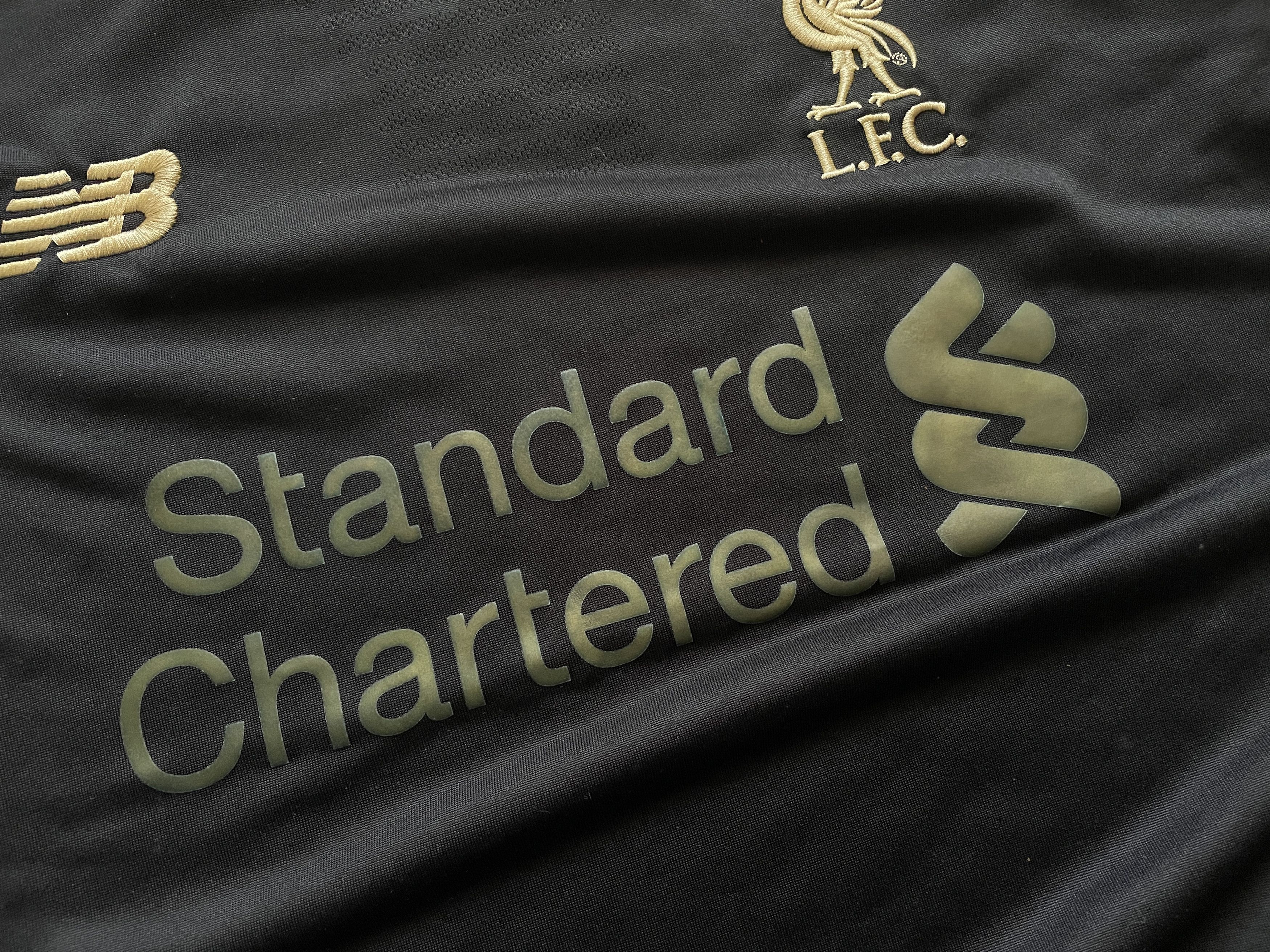 New Balance Liverpool Goalkeeper Shirt 2019-2020 Soccer Jersey Trikot Size US S / EU 44-46 / 1 - 6 Thumbnail