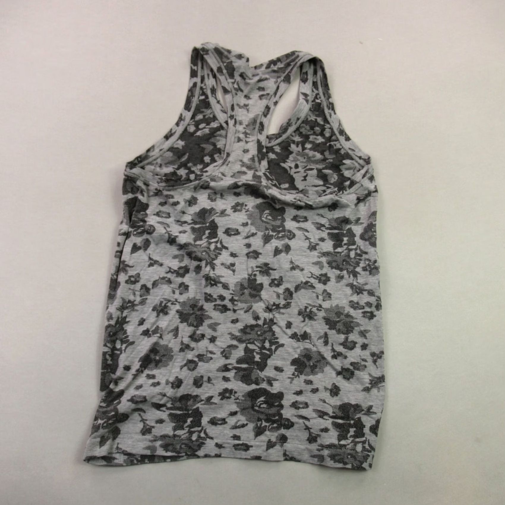 Athleta Athleta Top Womens Medium Sleeveless Lightweight Workout Casual Crew Neck Size M / US 6-8 / IT 42-44 - 5 Thumbnail