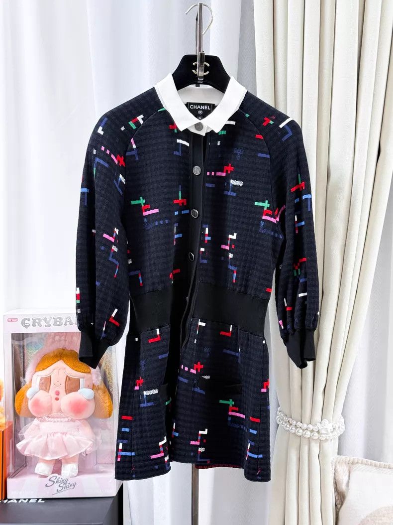 Chanel Chanel Tetris pattern knitted dress Size XS / US 0-2 / IT 36-38 - 1 Thumbnail