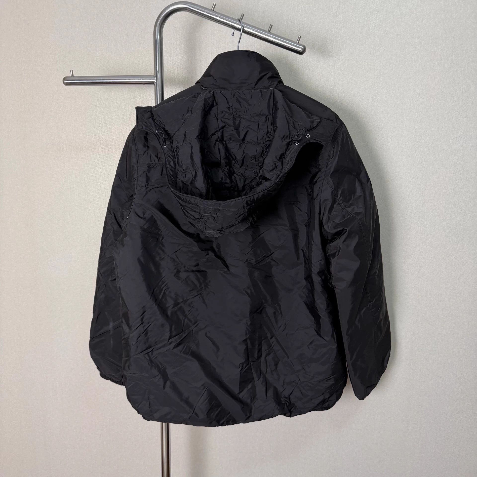 Prada PRADA Men's Solid Removable Hood Zip Longsleeve Jkt Black 50 Size US M / EU 48-50 / 2 - 2 Thumbnail
