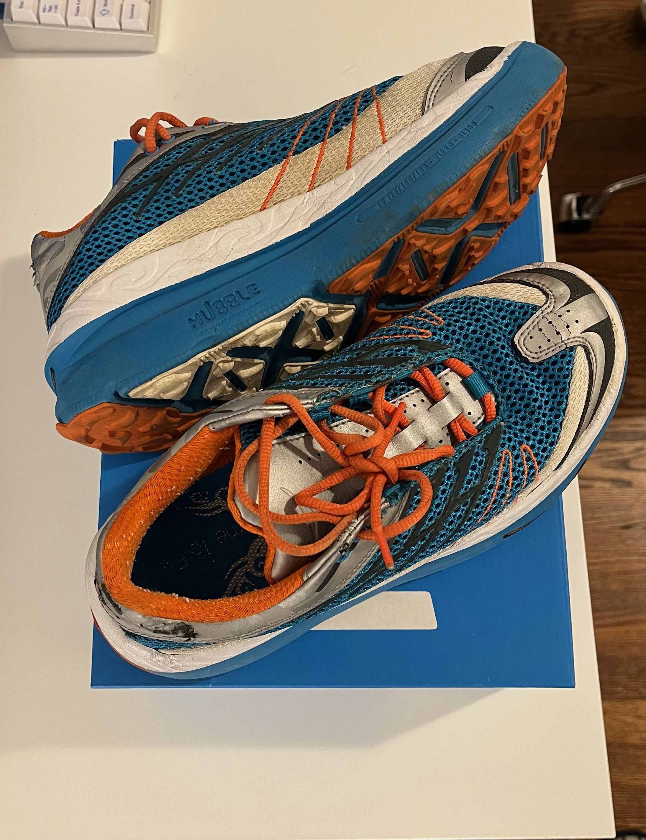 Hoka Vintage Mafate Edition OG Running Shoes Size US 7.5 / EU 40-41 - 2 Thumbnail