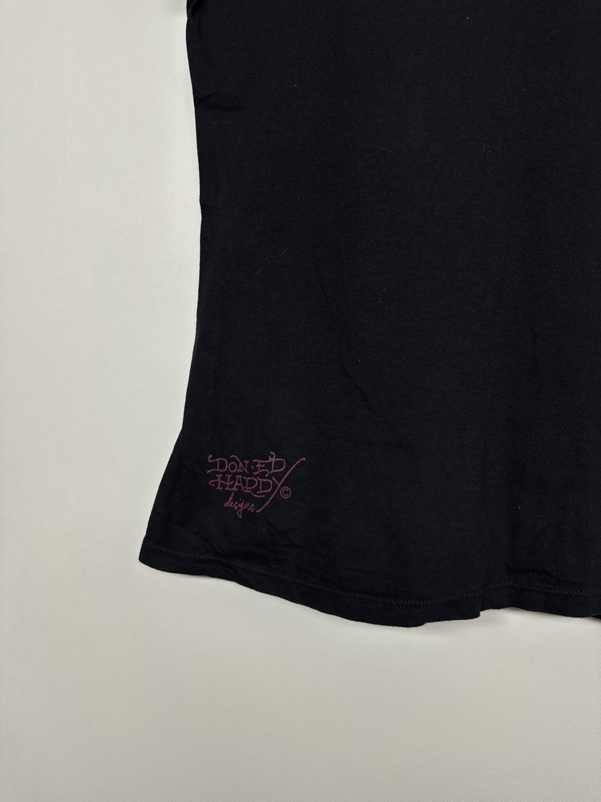 Ed Hardy Ed Hardy Surf Tribe Crazy Detailing Distressed T Shirt Size M / US 6-8 / IT 42-44 - 10 Thumbnail