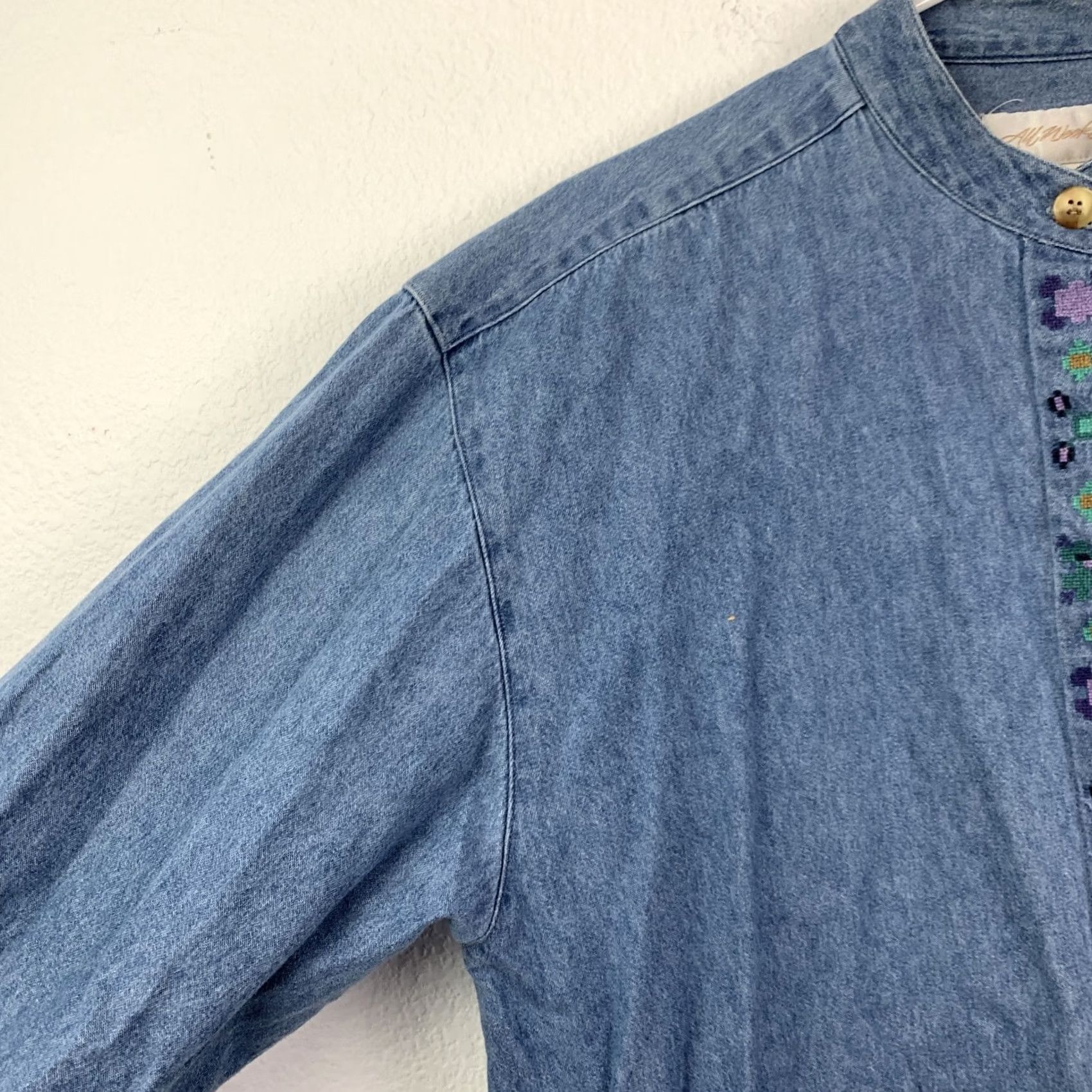Denime VINTAGE All Week Long Denim Shirt Embroidered Band Collar Blouse Women's Large Size L / US 10 / IT 46 - 2 Thumbnail