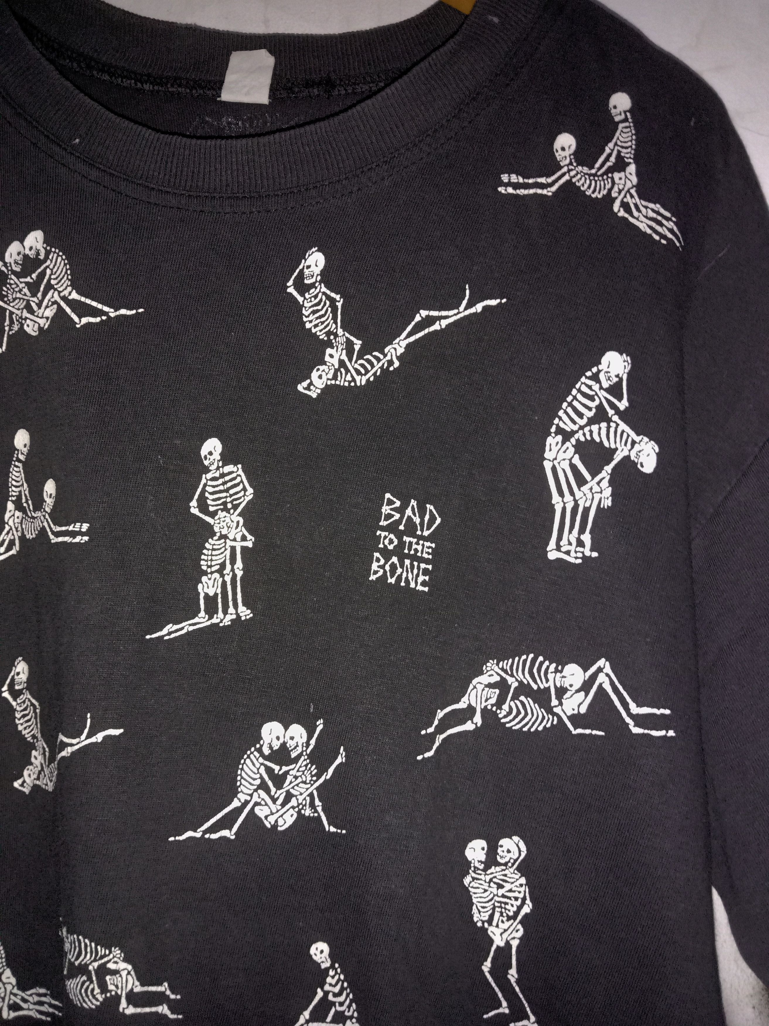 Band Tees All over print , Kiss Motley Crue Megadeth Art tees Size US L / EU 52-54 / 3 - 2 Thumbnail