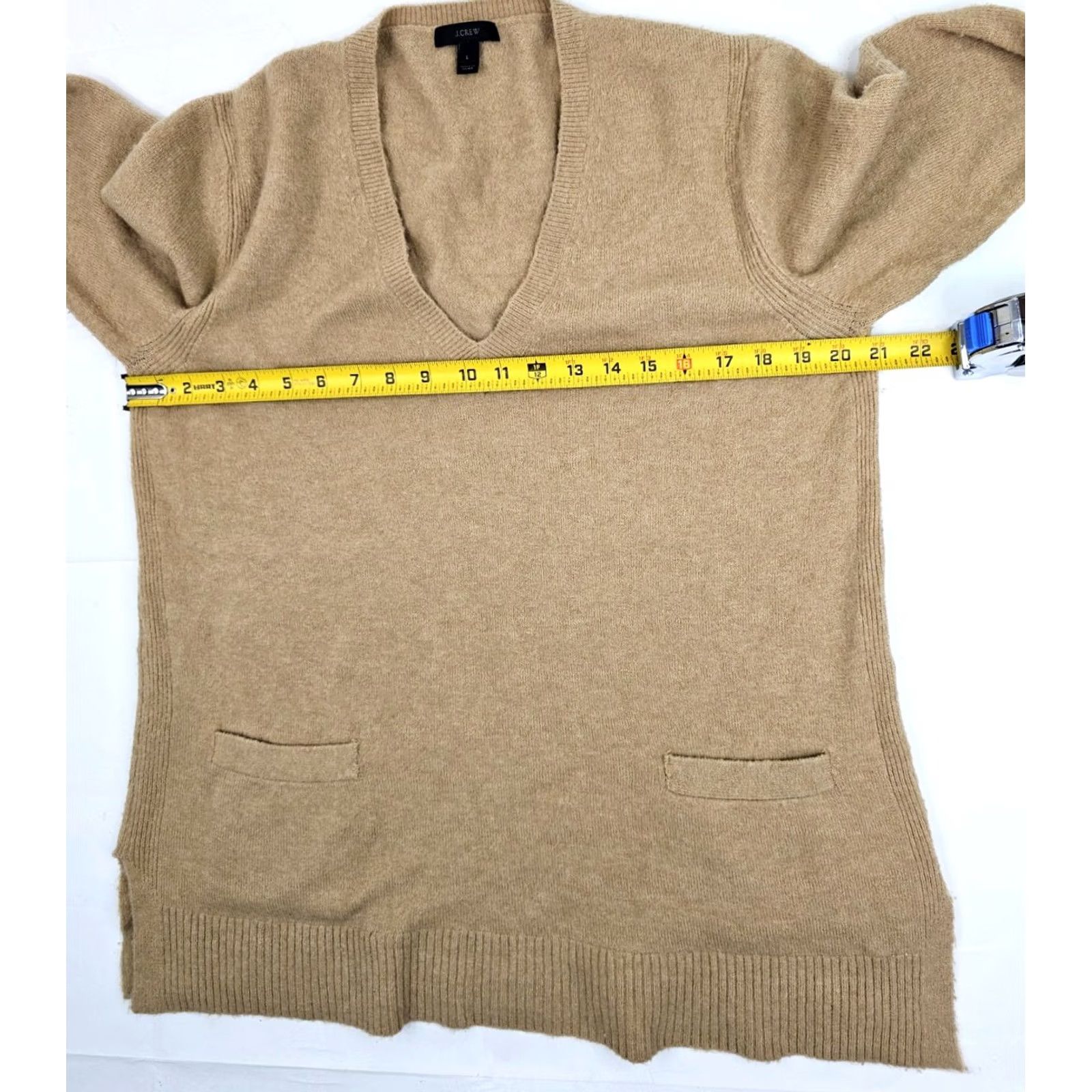 J.Crew J.Crew Merino Wool & Alpaca V-Neck Tunic w/ Pockets Women L – Tan Knit Sweater Size L / US 10 / IT 46 - 6 Thumbnail
