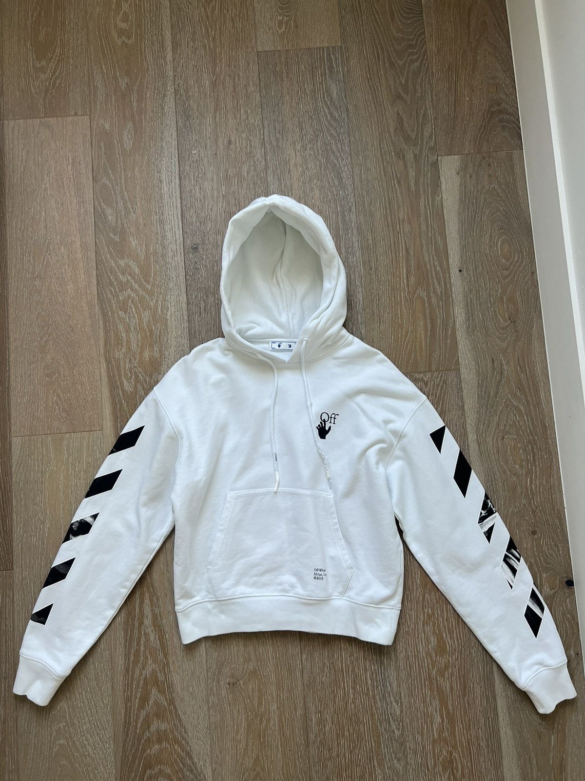 image of Off White Off-White Carav Arrow Over Hoodie Womens Small