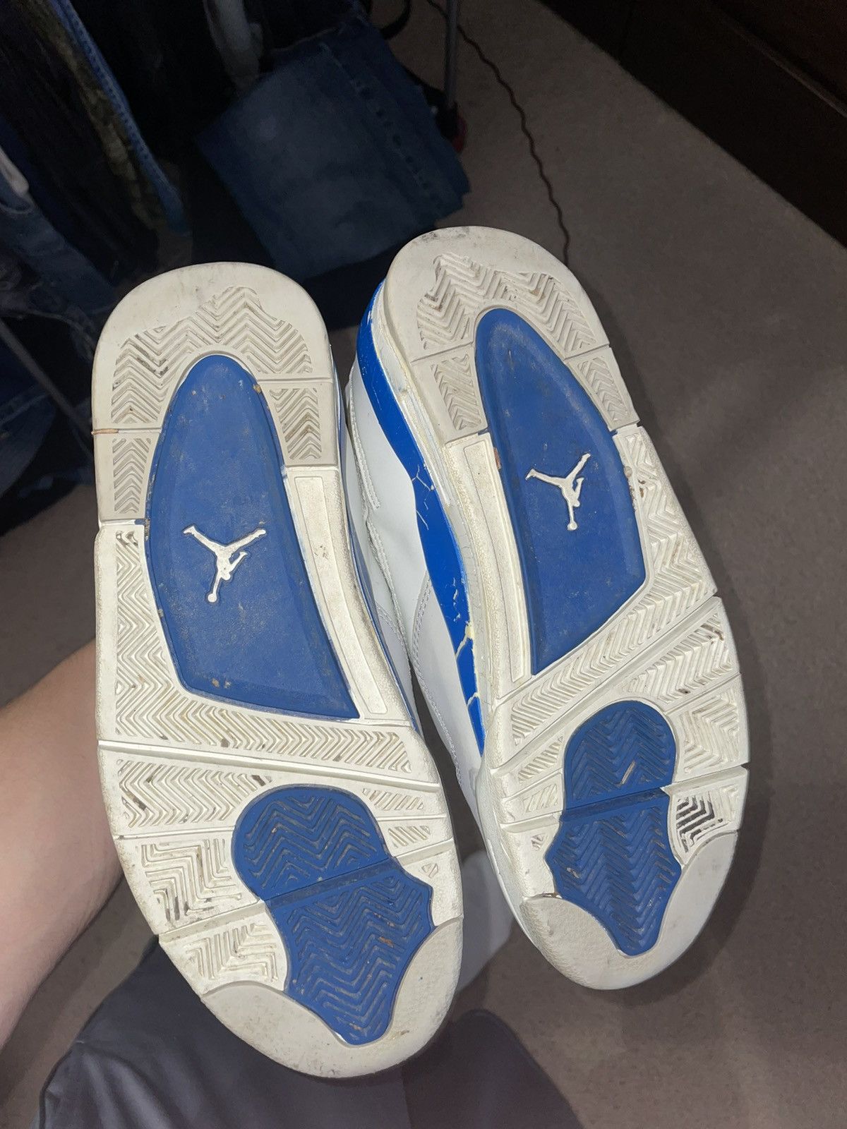 Jordan Brand BROKEN 2006 jordan 4 military blue Size US 9 / EU 42 - 5 Thumbnail