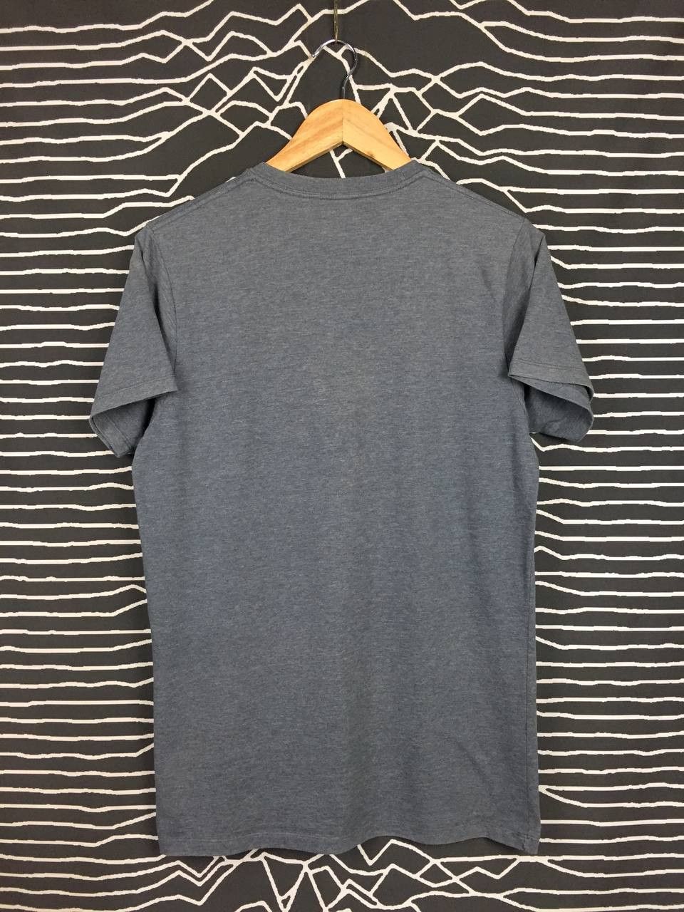 Patagonia × Vintage Patagonia Outdoor Brand Flying Fish Trident Slim Fit Tee Size US M / EU 48-50 / 2 - 6 Thumbnail