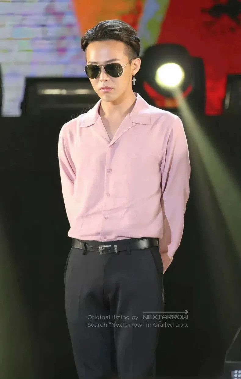 Saint Laurent Paris Saint Laurent Paris Pink Bamboo Pattern Shirt Size XS / US 0-2 / IT 36-38 - 6 Thumbnail