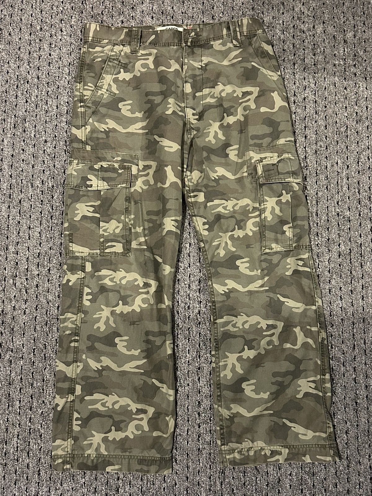 Levi's Levi’s Camo Cargo Pants 34x30 Grailed