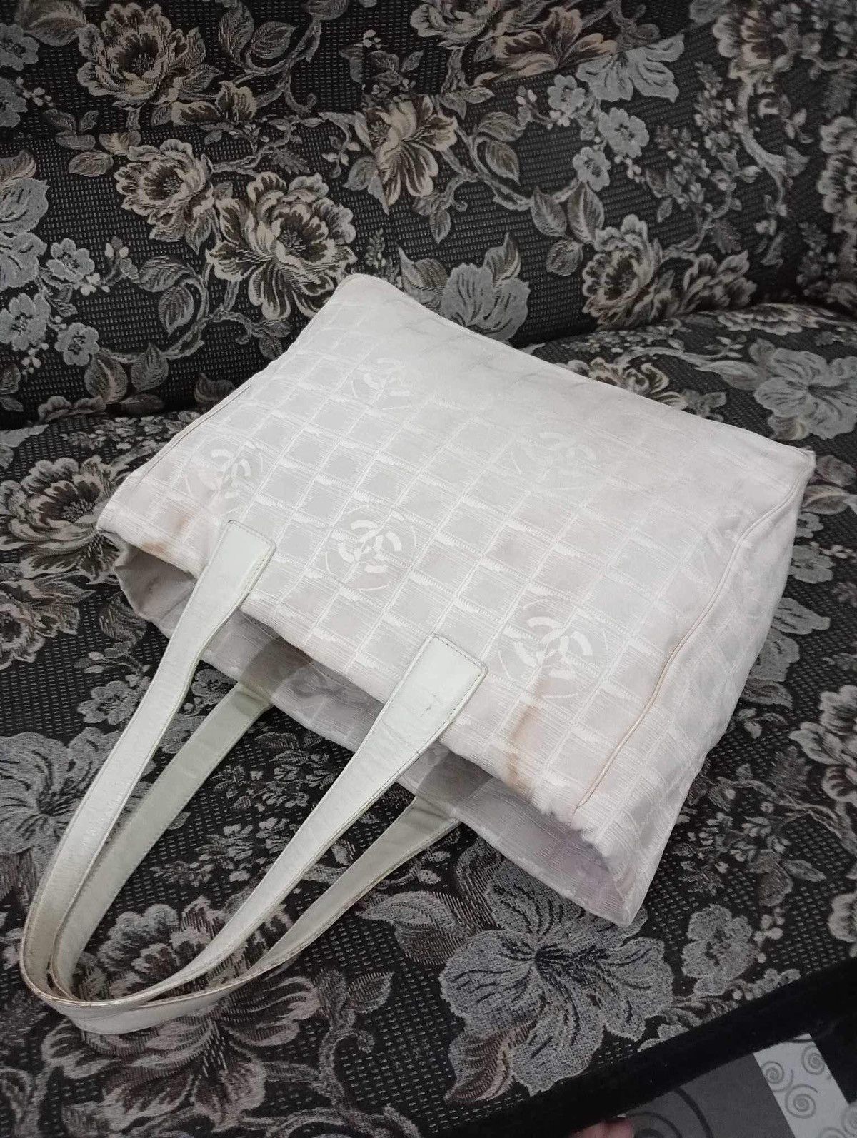 Chanel 💥Last Drop💥Chanel CC Tote Bag Size ONE SIZE - 11 Thumbnail