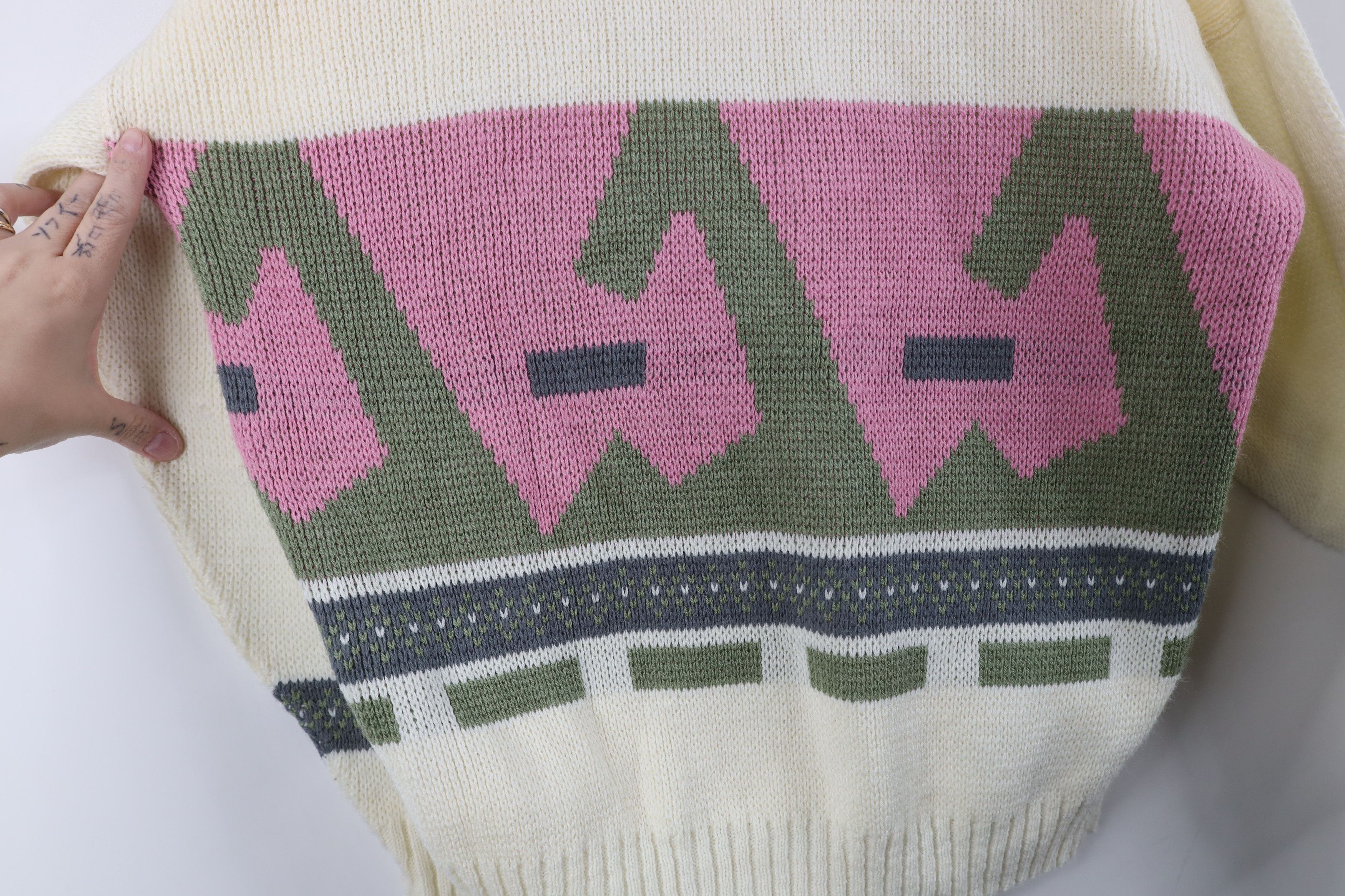 Vintage Vintage 90s Streetwear Art Geometric Knit Sweater USA Size M / US 6-8 / IT 42-44 - 4 Thumbnail