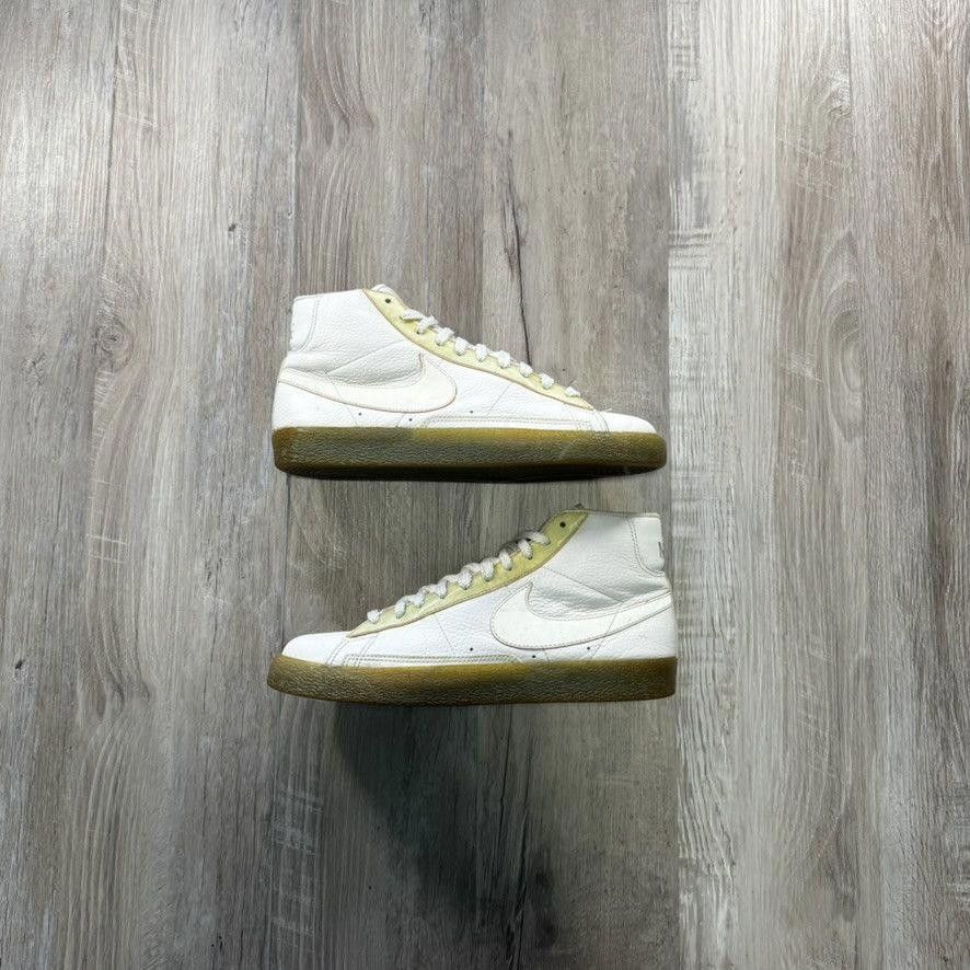 Nike NIKE • Blazer Mid "Nintendo Wii" (10M) Size US 10 / EU 43 - 1 Thumbnail