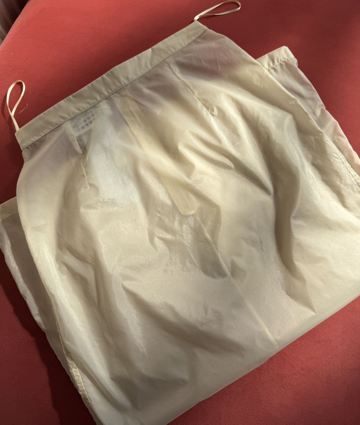 Maison Margiela Maison Martin Margiela pencil semisheer cream skirt,size XS Size 26" / US 2 / IT 38 - 11 Thumbnail