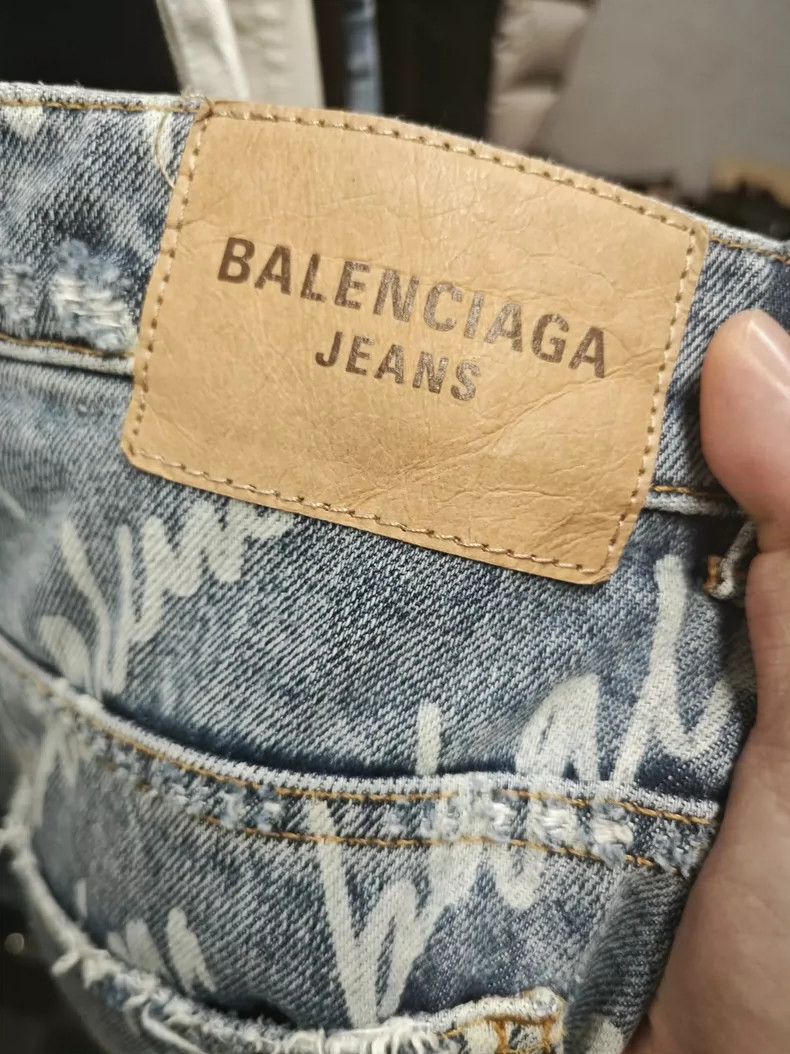 Balenciaga Balenciaga size S Full printed logo blue denim trousers Size US 27 - 6 Thumbnail