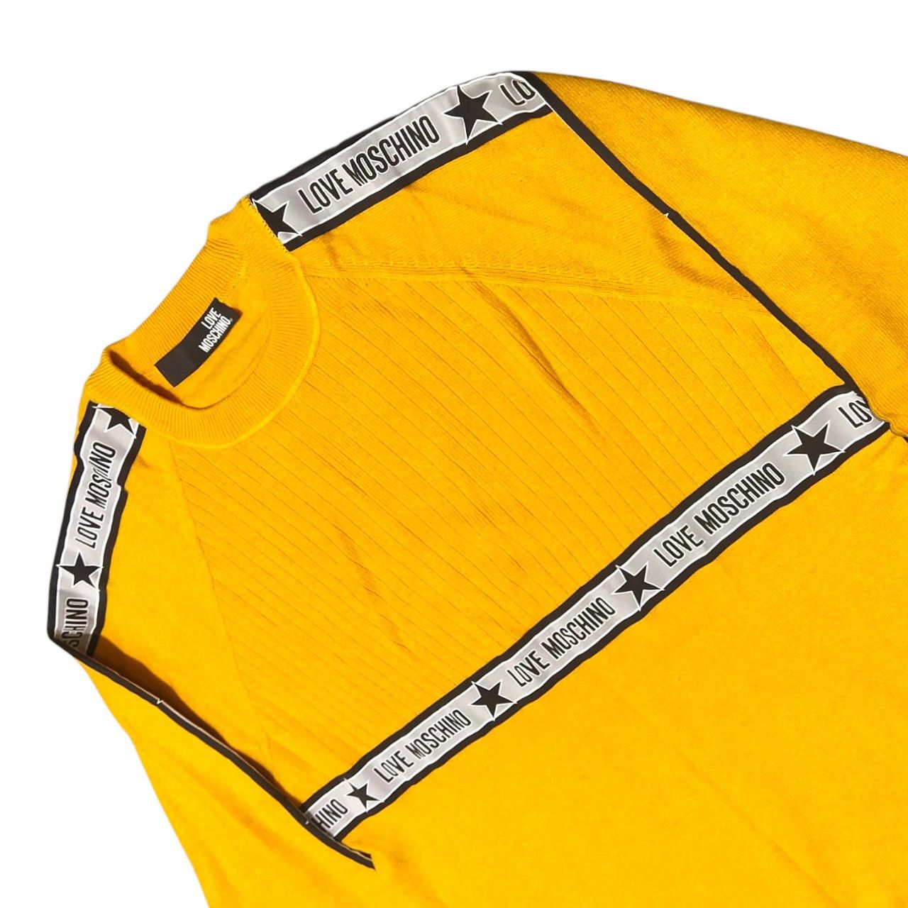 Moschino Moschino Yellow Sweater Size US S / EU 44-46 / 1 - 2 Thumbnail