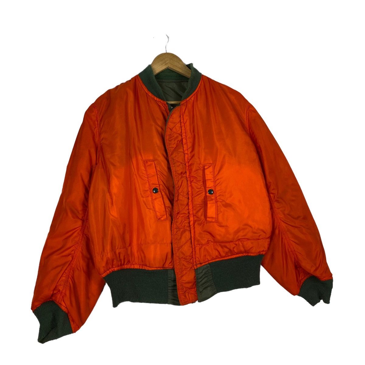 Alpha Industries Alpha Industries MA-1 reversable bomber jacket Size US L / EU 52-54 / 3 - 10 Thumbnail