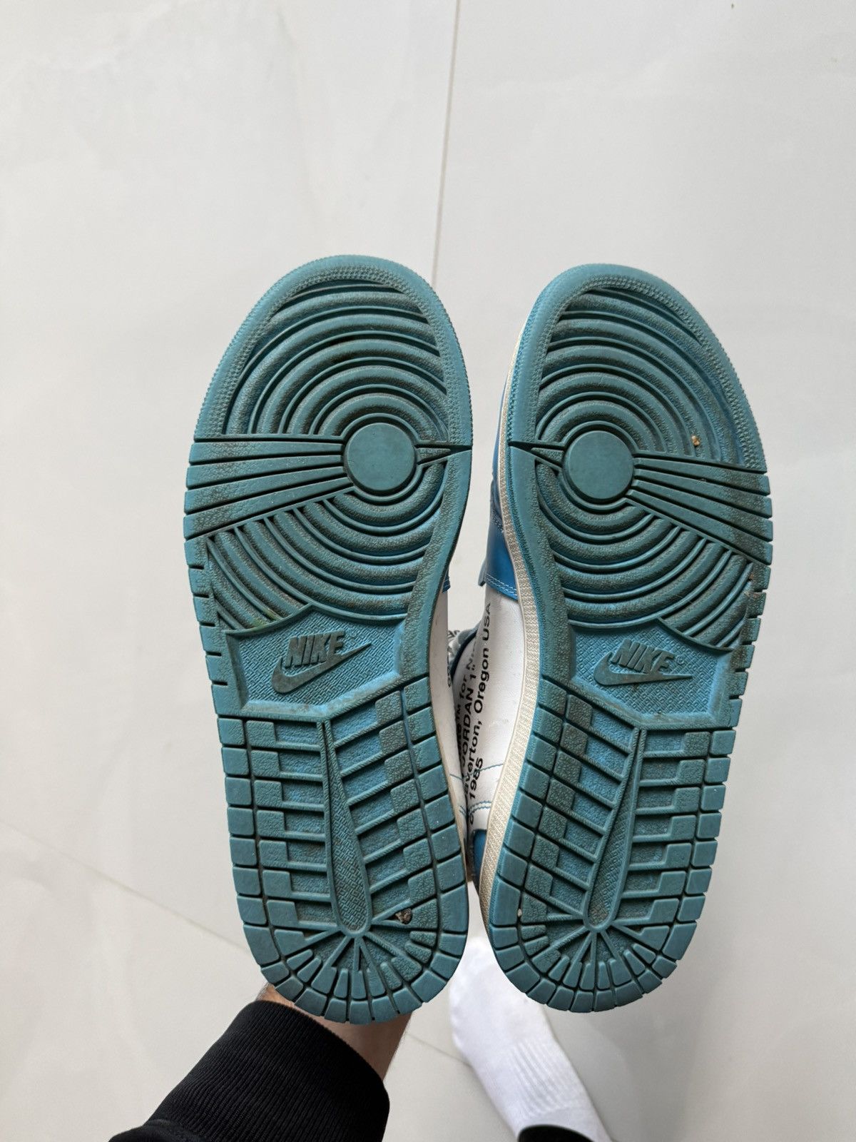 Jordan Brand × Off-White UNC Off White Jordan 1 Size US 10.5 / EU 43-44 - 7 Thumbnail