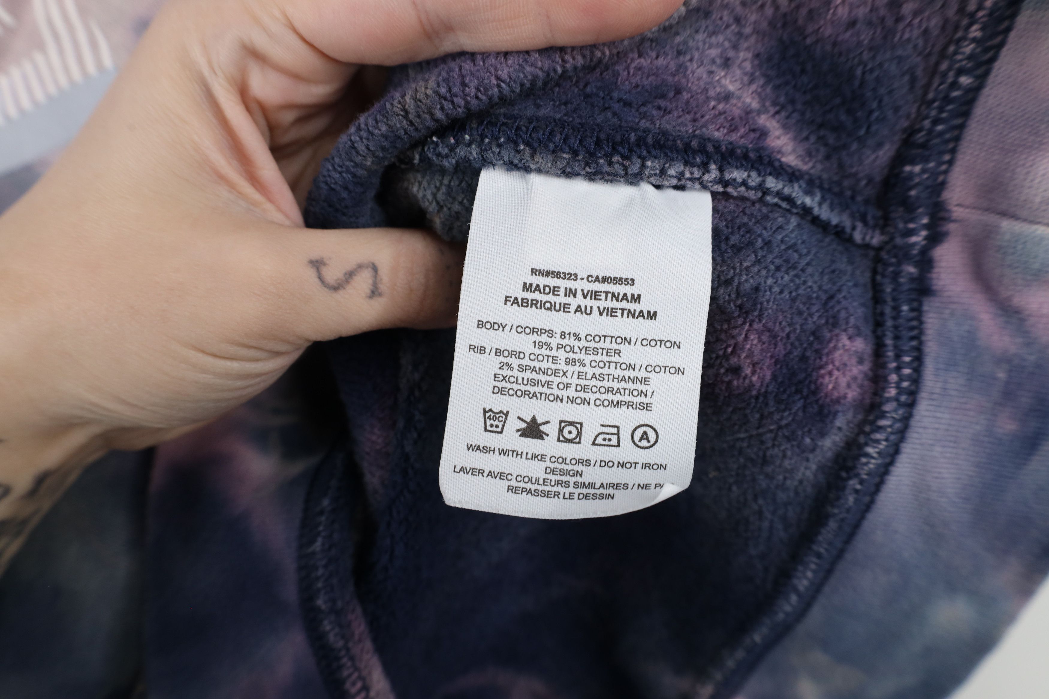 Nike × Vintage Vintage Nike Volleyball Acid Wash Crewneck Sweatshirt Size M / US 6-8 / IT 42-44 - 7 Thumbnail