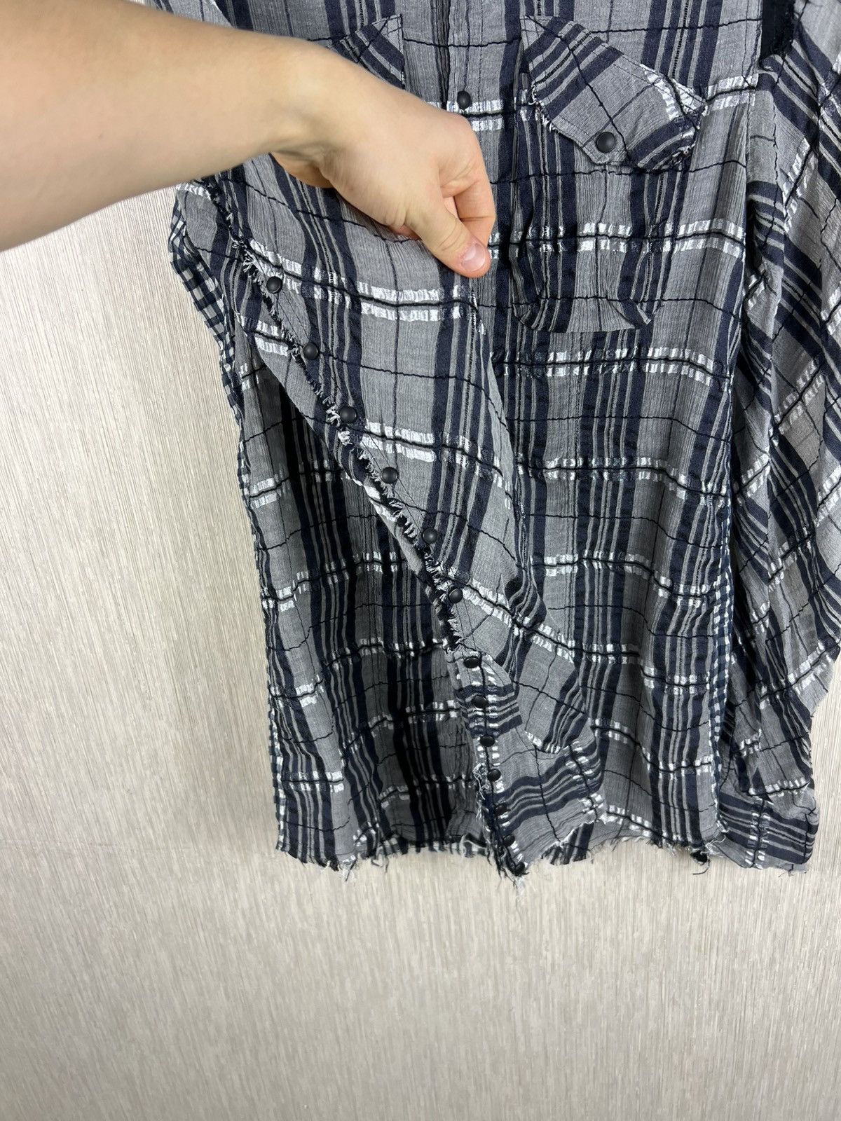 Le Grande Bleu (L.G.B.) L.G.B Le Grande Bleu rockabilly ripped plaid button up shirt Size US S / EU 44-46 / 1 - 9 Thumbnail