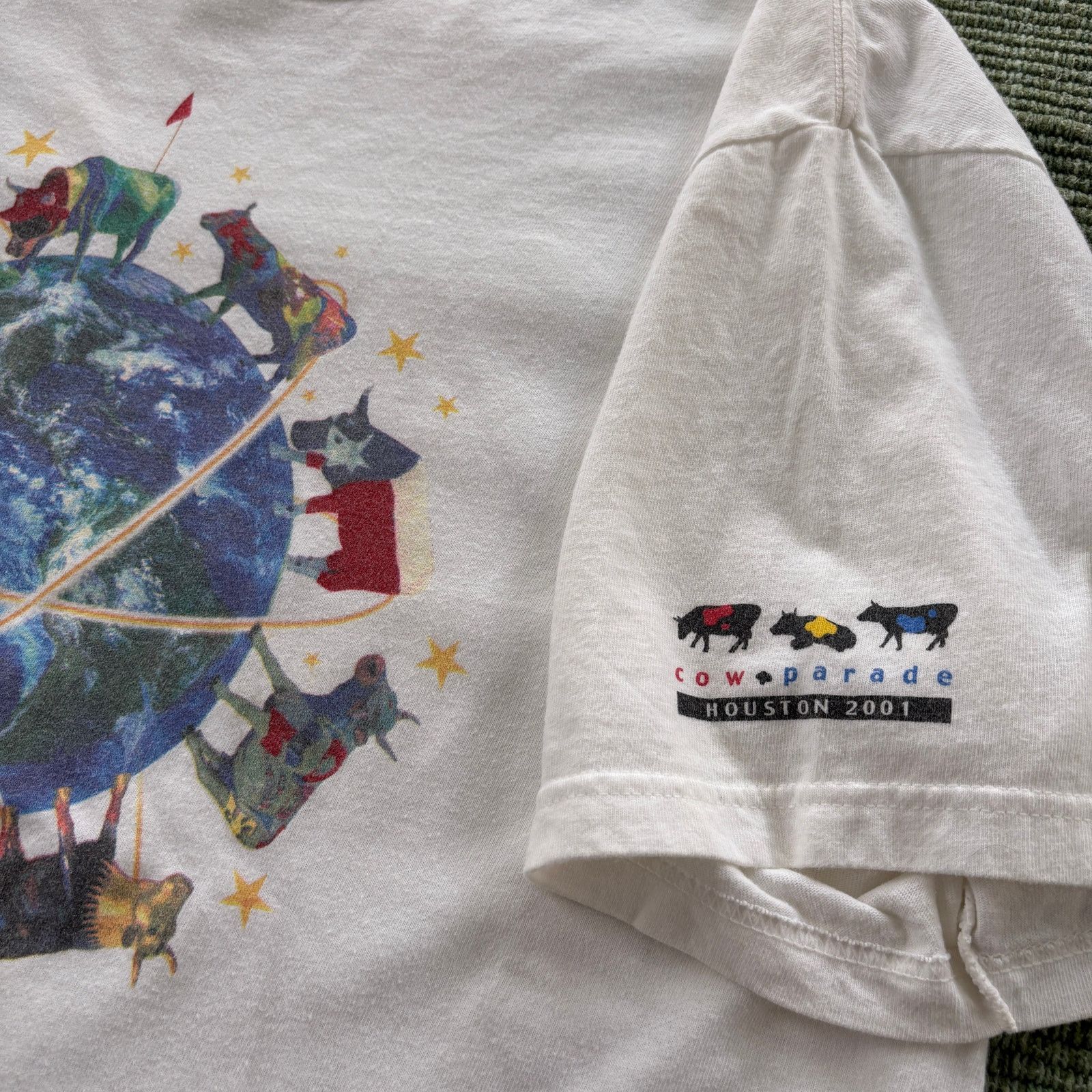 Vintage Vintage 2001 Houston Cow Parade Tee Shirt Sz XL Art Tee Size US XL / EU 56 / 4 - 4 Thumbnail