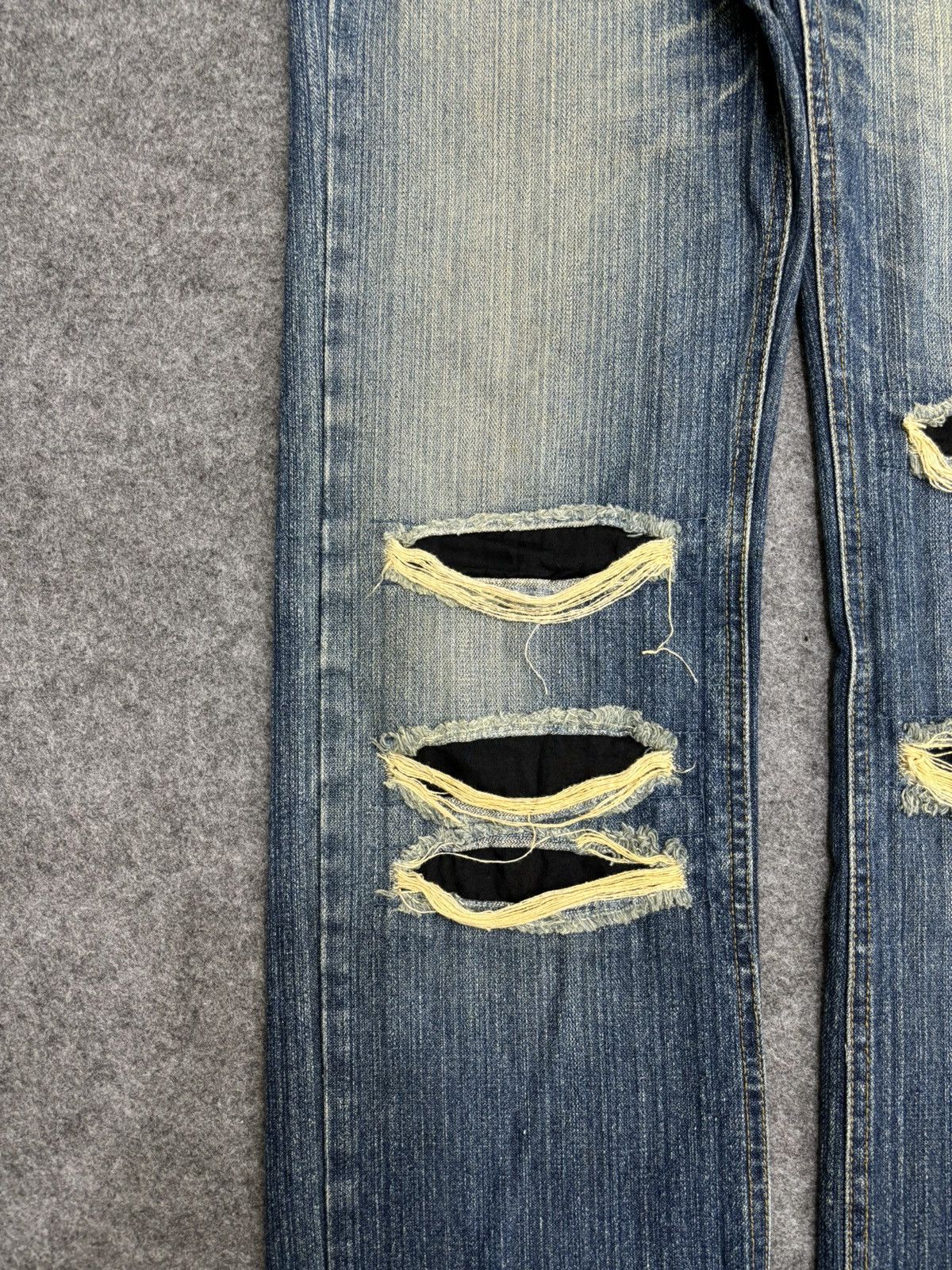 Japanese Brand 💥Insane Japan Style💥limited I💀Rock Distressed Denim F515 Size US 32 / EU 48 - 6 Thumbnail