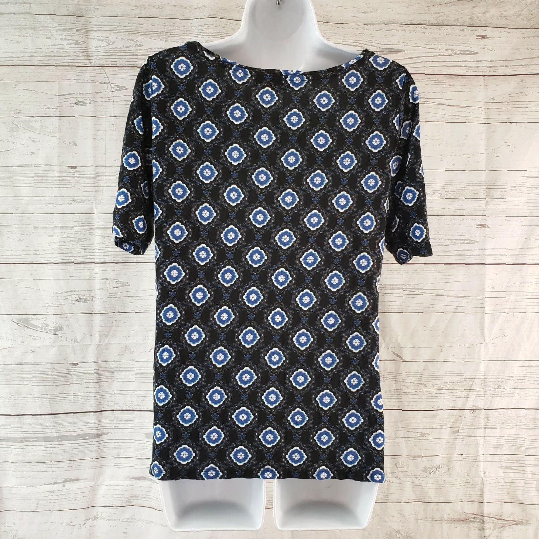 Ann Taylor Ann Taylor LOFT Womens Blouse Shirt Short Sleeve Round Neck Rayon Printed Black Blue Sz S - Floral, Basic, Regular fit Women’s Size S / US 4 / IT 40 - 4 Thumbnail