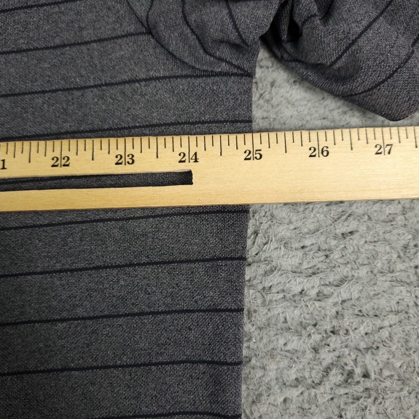 Vintage Greg Norman Polo Shirt Mens XL Gray Striped Polo Shirt Casual Golf Short Sleeve Button-Front Logo Nike? Size US XL / EU 56 / 4 - 6 Thumbnail
