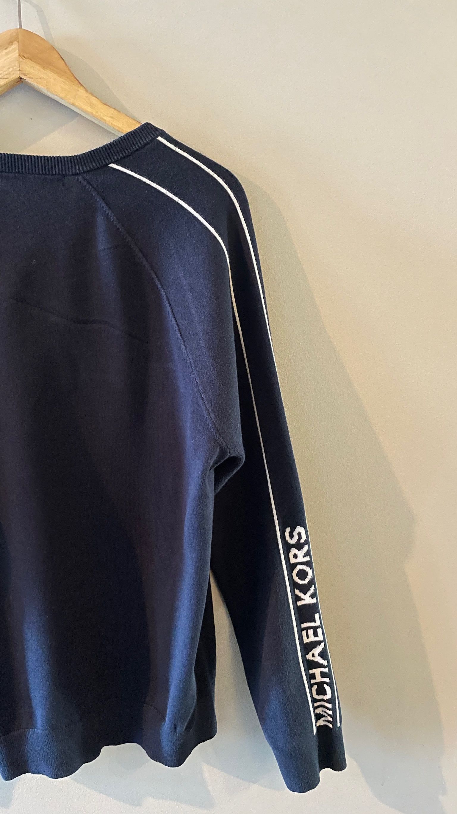 Michael Kors NAVY SWEAT-SHIRT MICHAEL KORS (L) Size US L / EU 52-54 / 3 - 1 Thumbnail