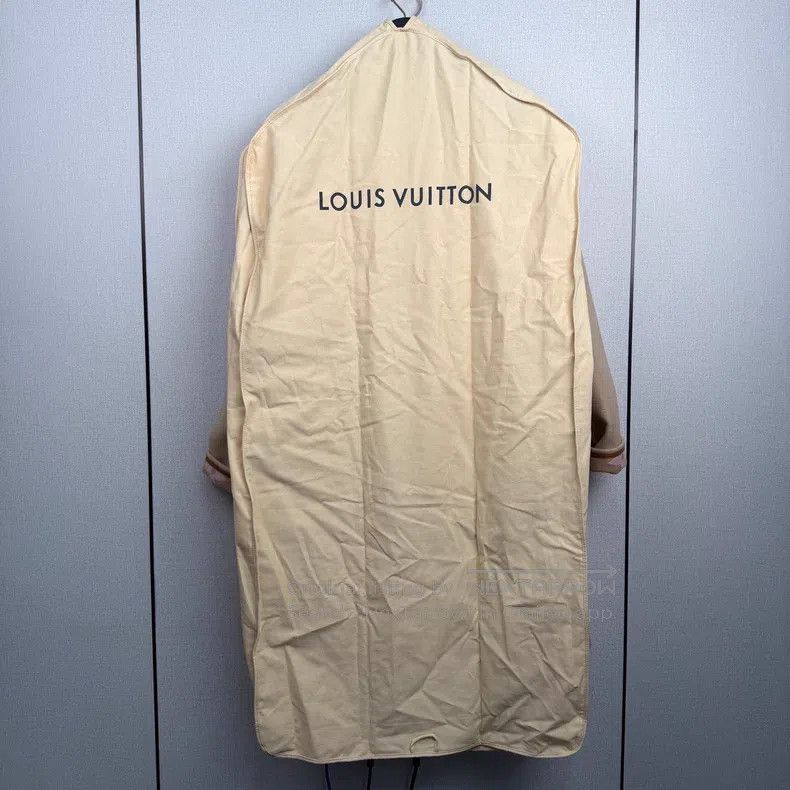 Louis Vuitton Louis Vuitton Bathrobe coat Size XXS / US 00 / IT 34 - 8 Thumbnail