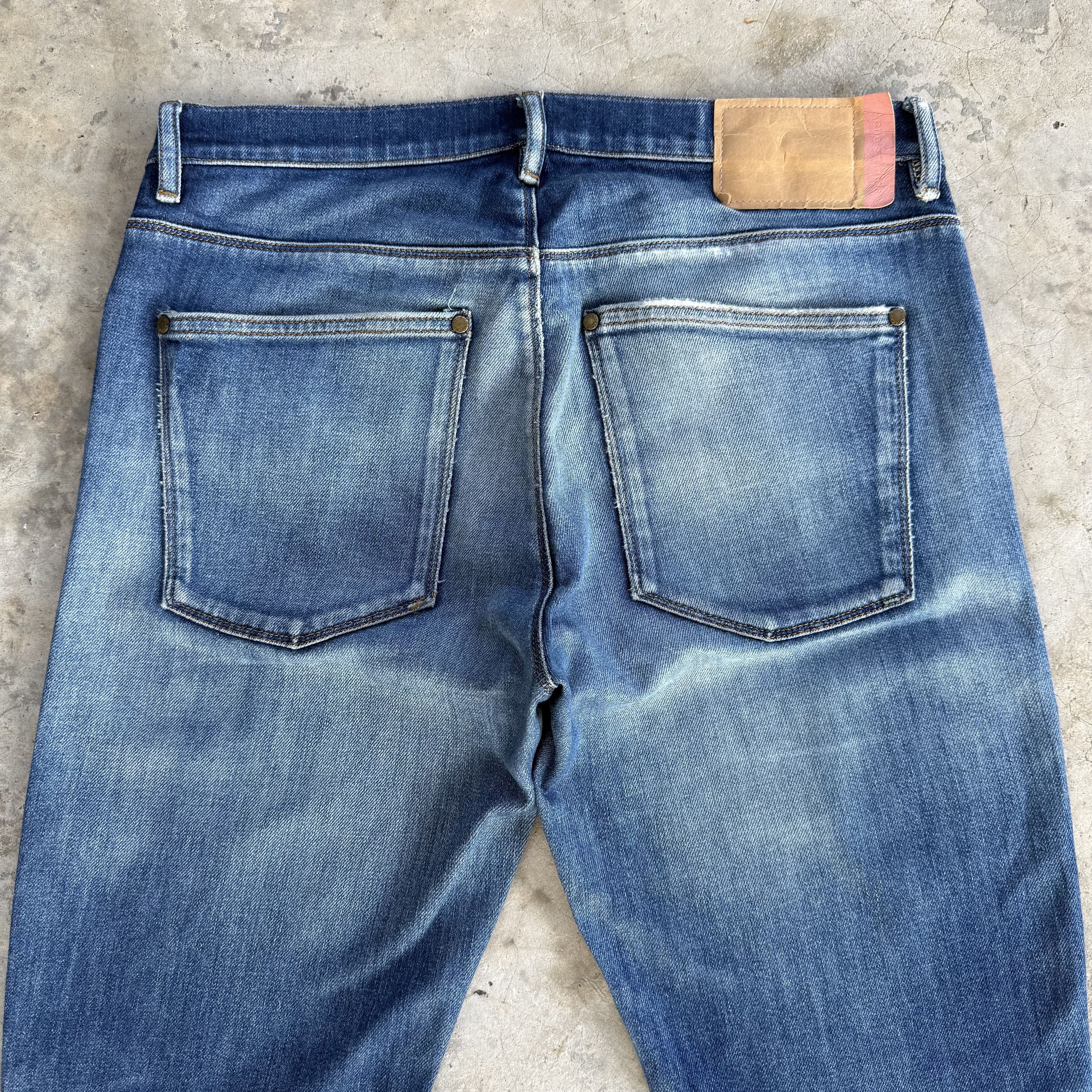 Acne Studios W33 ACNE STUDIO SLIM FADED STONEWASH DENIM JEAN PANTS Size US 33 - 10 Thumbnail