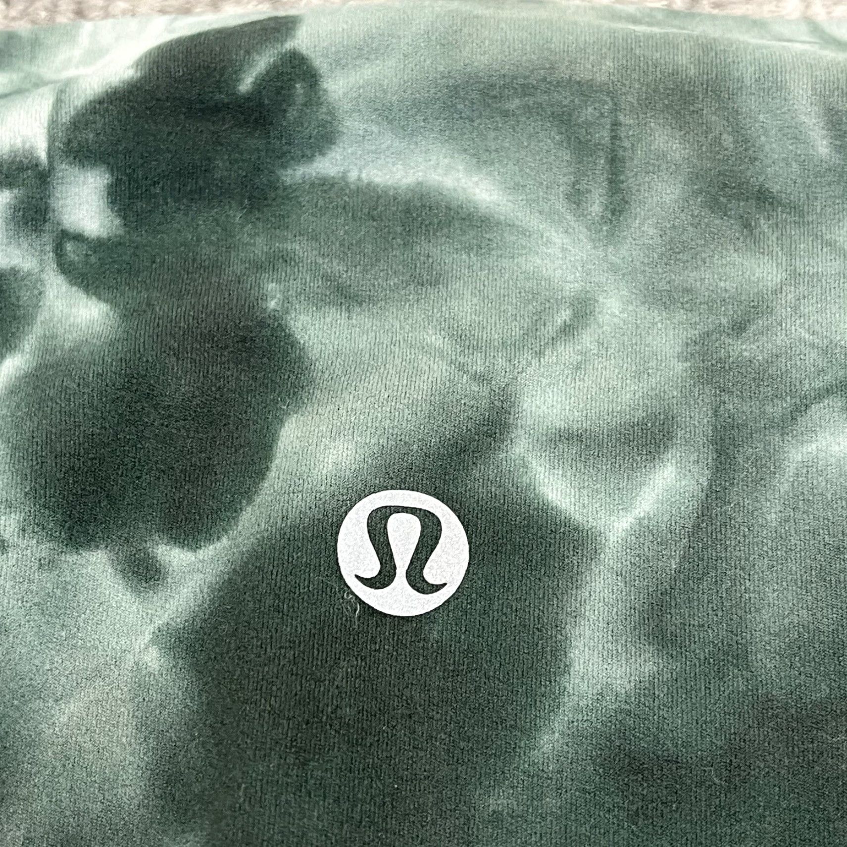 Lululemon VINTAGE Lululemon Wunder Train Tights Women Size 8 Ankle Green Tie Dye Activewear Yoga Gym Size 30" / US 8 / IT 44 - 2 Thumbnail
