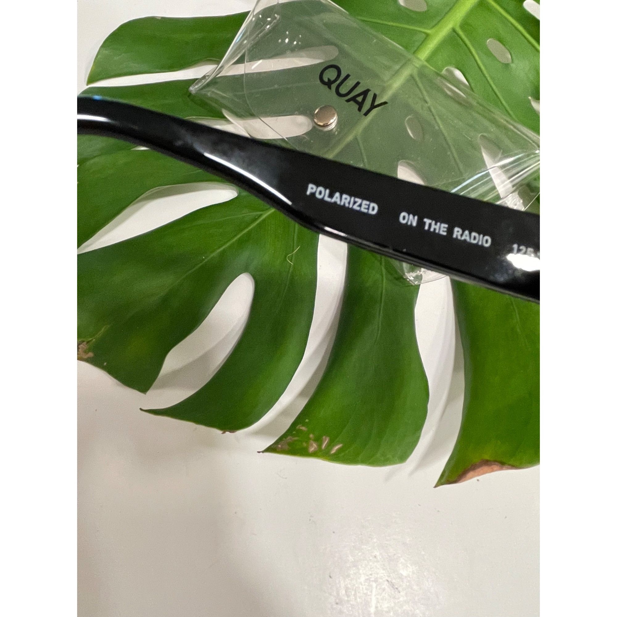 Quay Quay On the Radio Black Cat Eye frame Polarized Sunglasses Size ONE SIZE - 4 Thumbnail