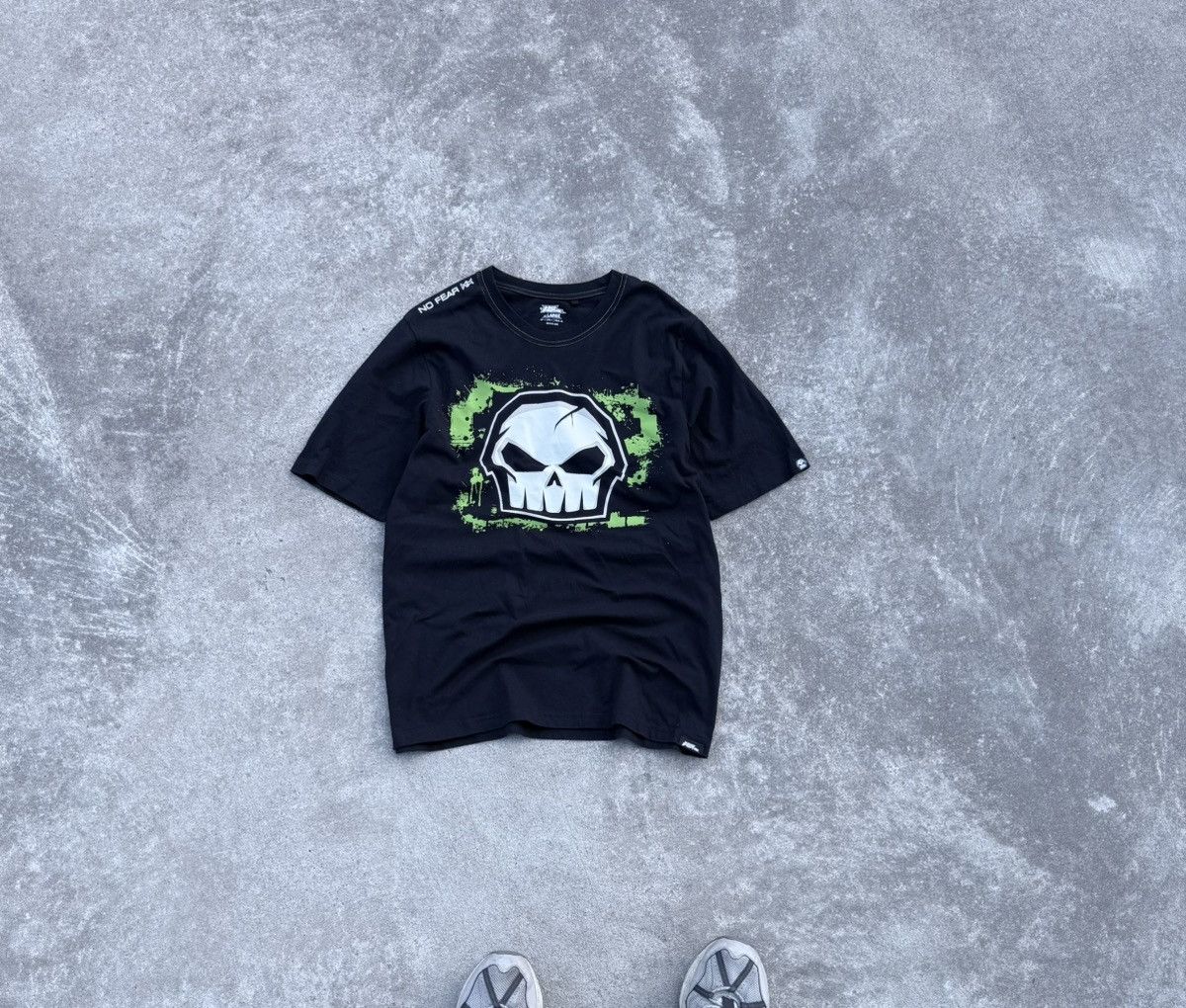 No Fear Vintage No Fear Y2K avantgarde streetwear rare t-shirt Size US L / EU 52-54 / 3 - 1 Thumbnail