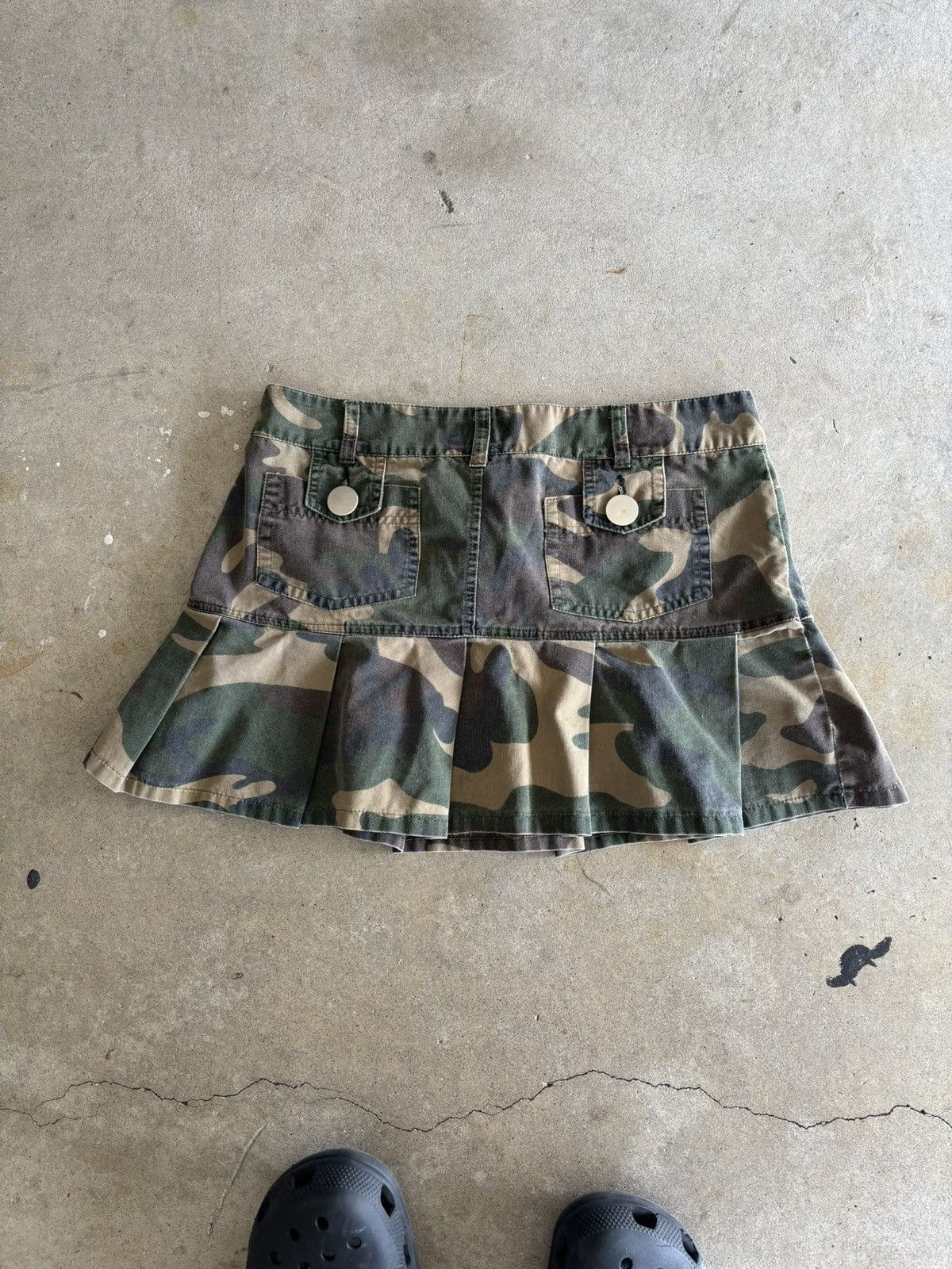 Other Vintage Woodland Camo Rich Del Sol Pleated Skirt Size 30" / US 8 / IT 44 - 2 Thumbnail