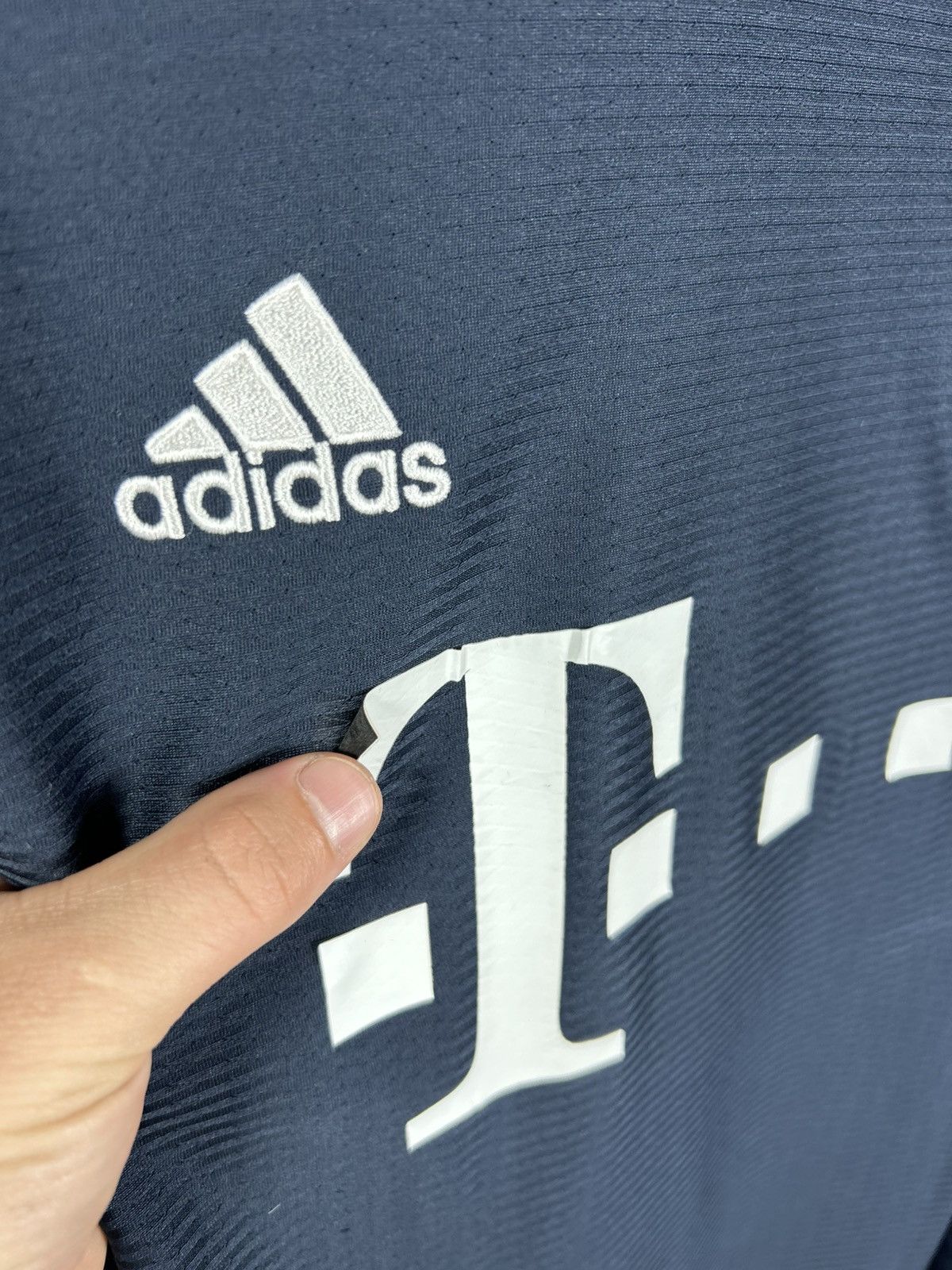 Adidas Bayern Munchen 2015/16 Soccer Jersey Adidas Size L Size US L / EU 52-54 / 3 - 6 Thumbnail