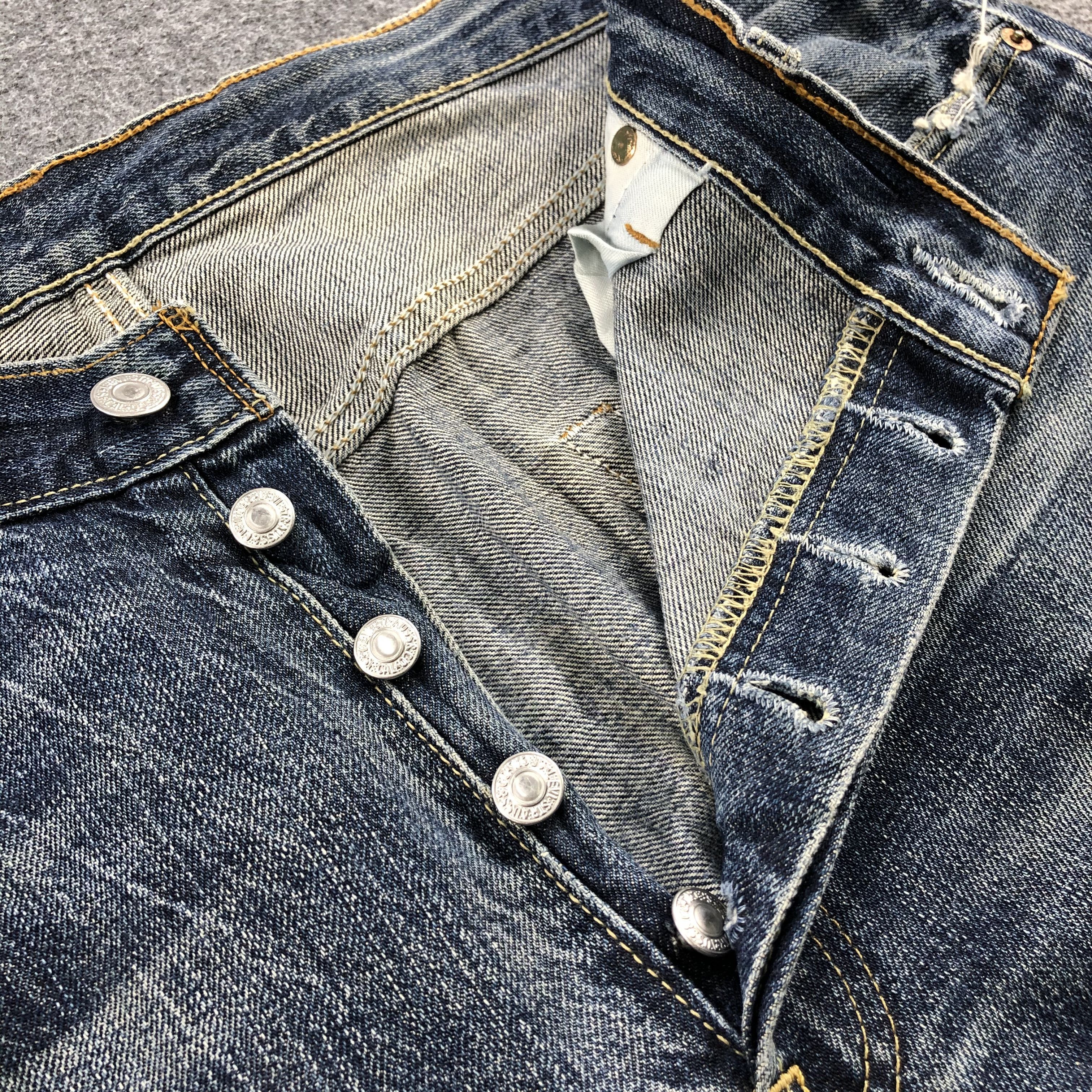 Levi's Vintage 90s Levis Jeans Lot 501-JM969 Size US 35 - 8 Thumbnail