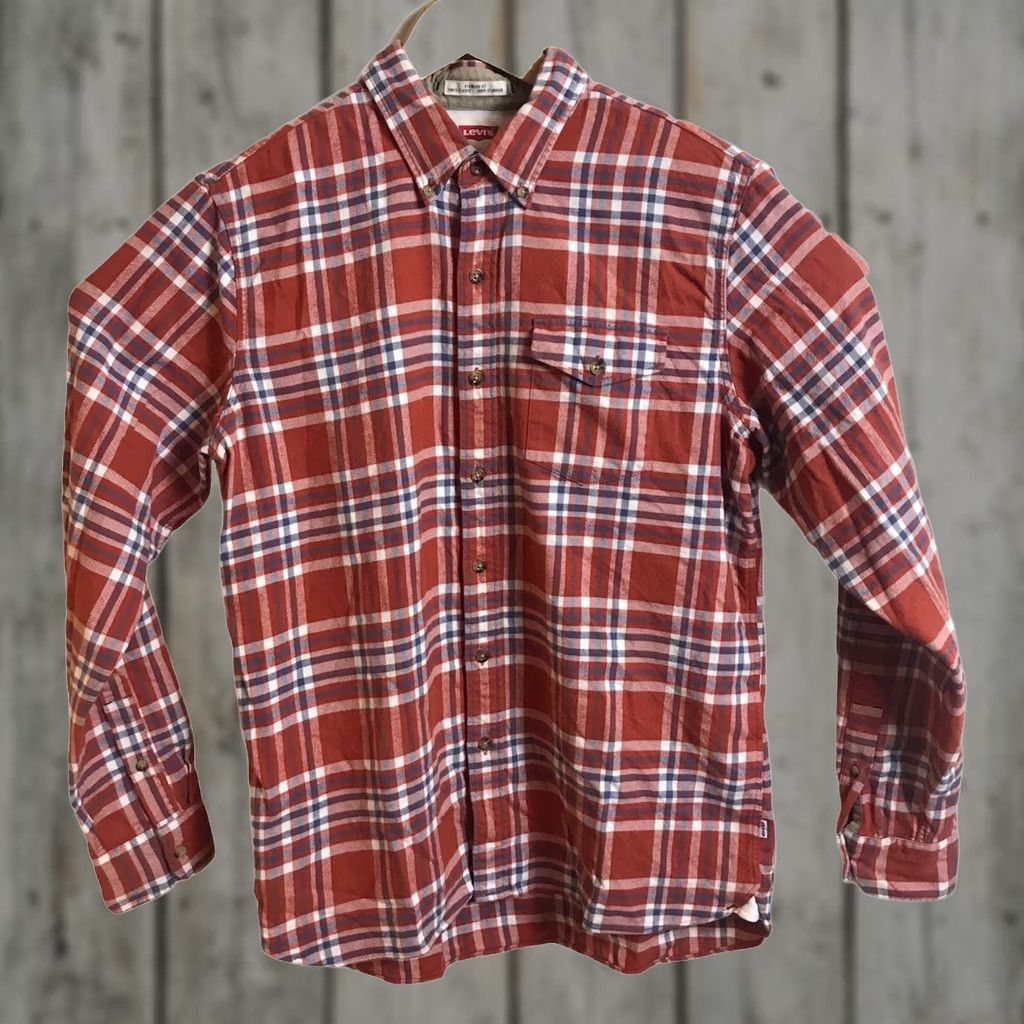 Levi's Levi's Shirt Mens Medium Button-Down Cotton Brick Red Plaid Flannel Standard Fit Size US M / EU 48-50 / 2 - 1 Thumbnail