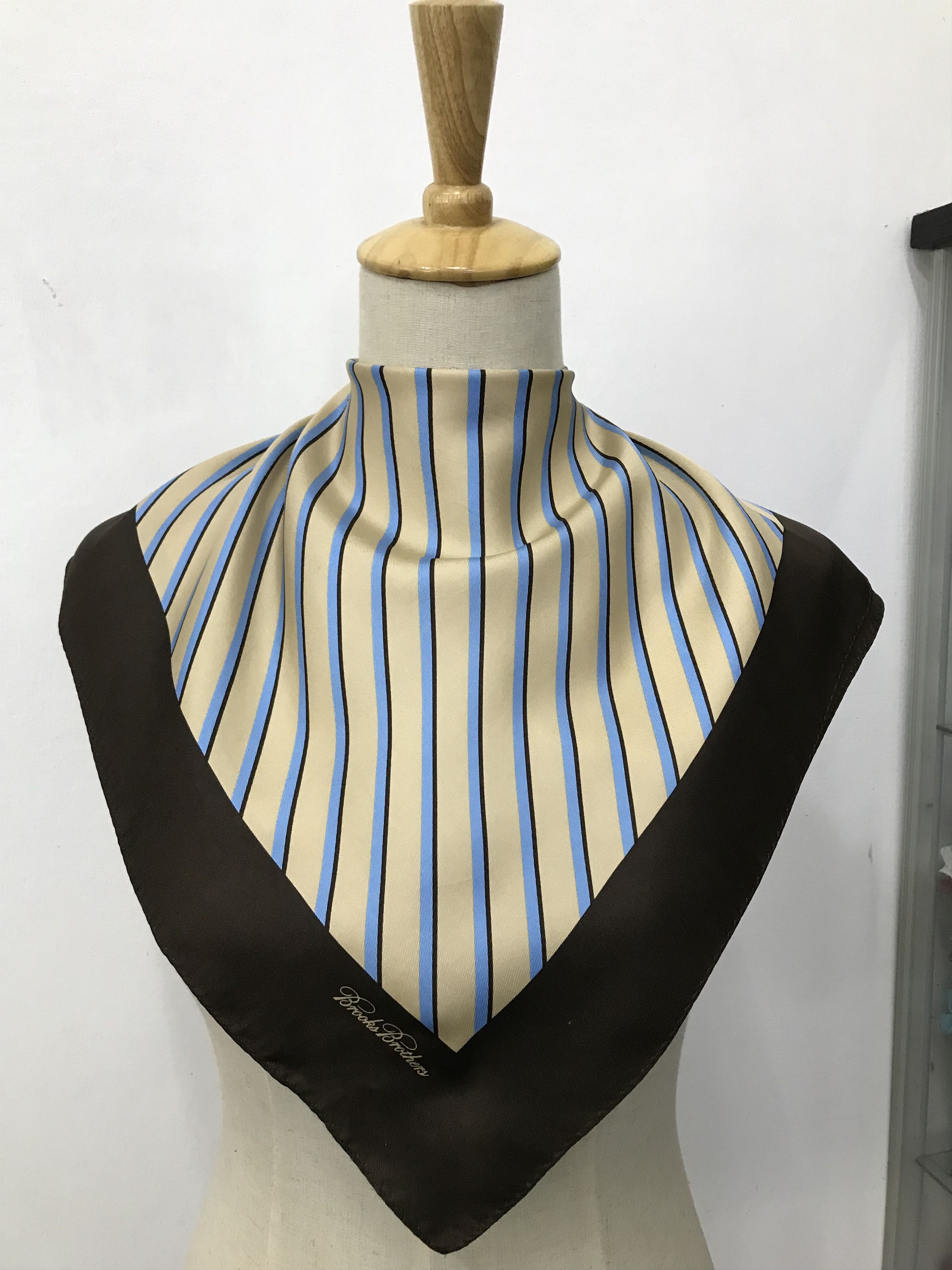 Brooks Brothers Vintage Brooks Brother Silk Scarf Size ONE SIZE - 1 Thumbnail