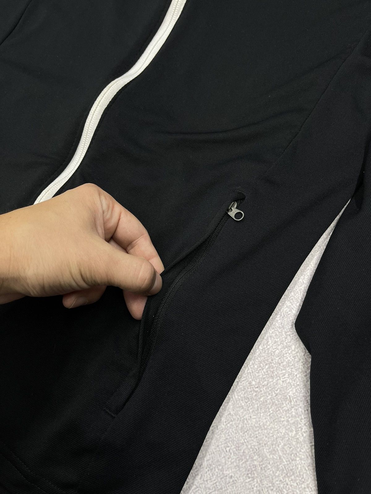Nike Mens Nike Dri Fit Track Jacket Black White Small Logo Y2K TN Size US S / EU 44-46 / 1 - 6 Thumbnail
