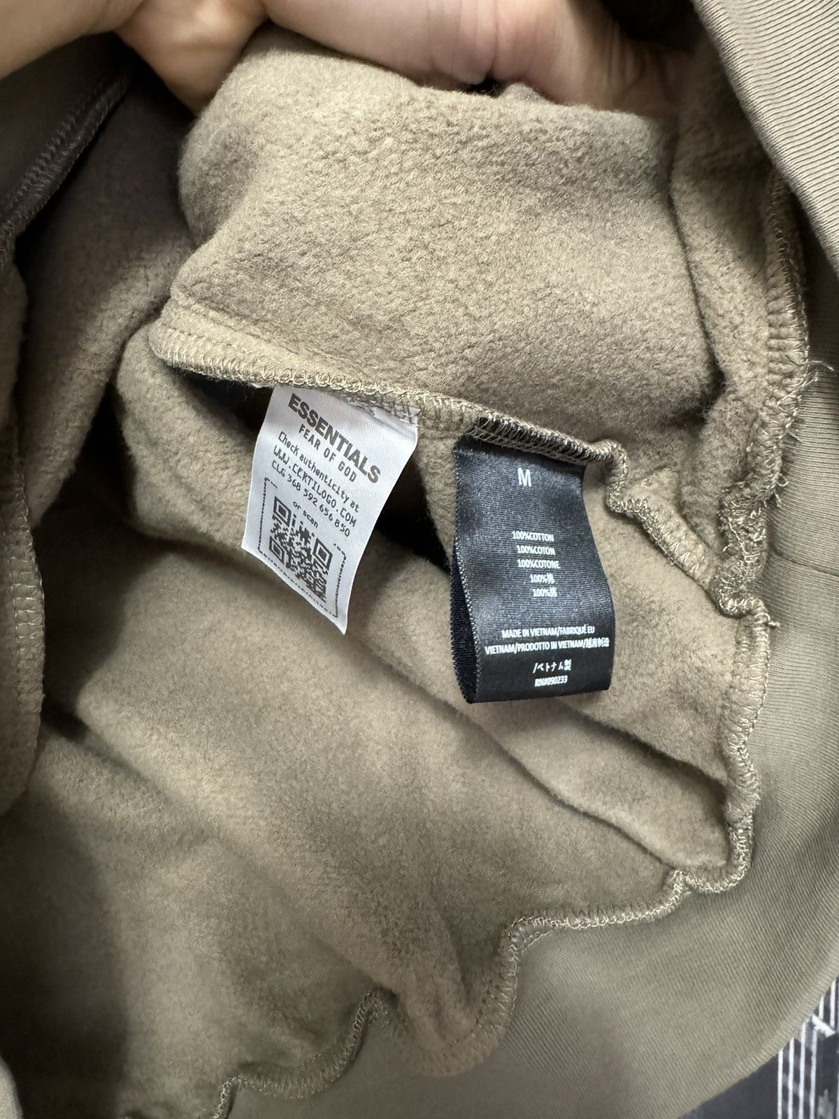 Fear of God Fear of God Essentials Heavy Fleece Hoodie Military SZ M 🔥 Size US M / EU 48-50 / 2 - 5 Thumbnail