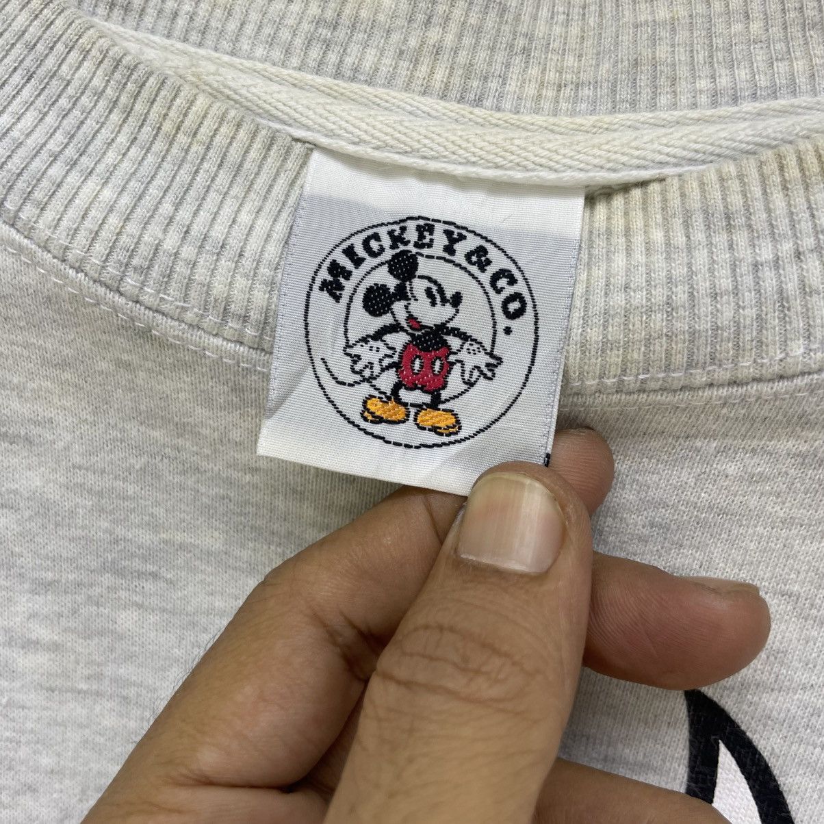 Disney 💥Vintage 90s Disney Donald Duck Crewneck Sweatshirt Size US M / EU 48-50 / 2 - 9 Thumbnail