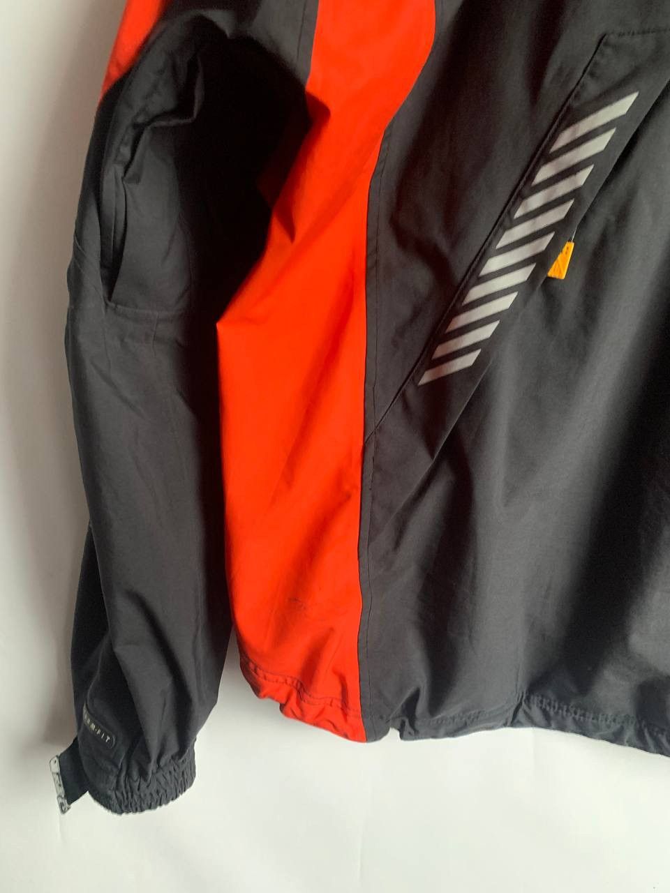 Nike ACG × Vintage Nike ACG Vintage 90s Nylon Jacket Windbreaker Size M Outdoor Size US M / EU 48-50 / 2 - 16 Thumbnail