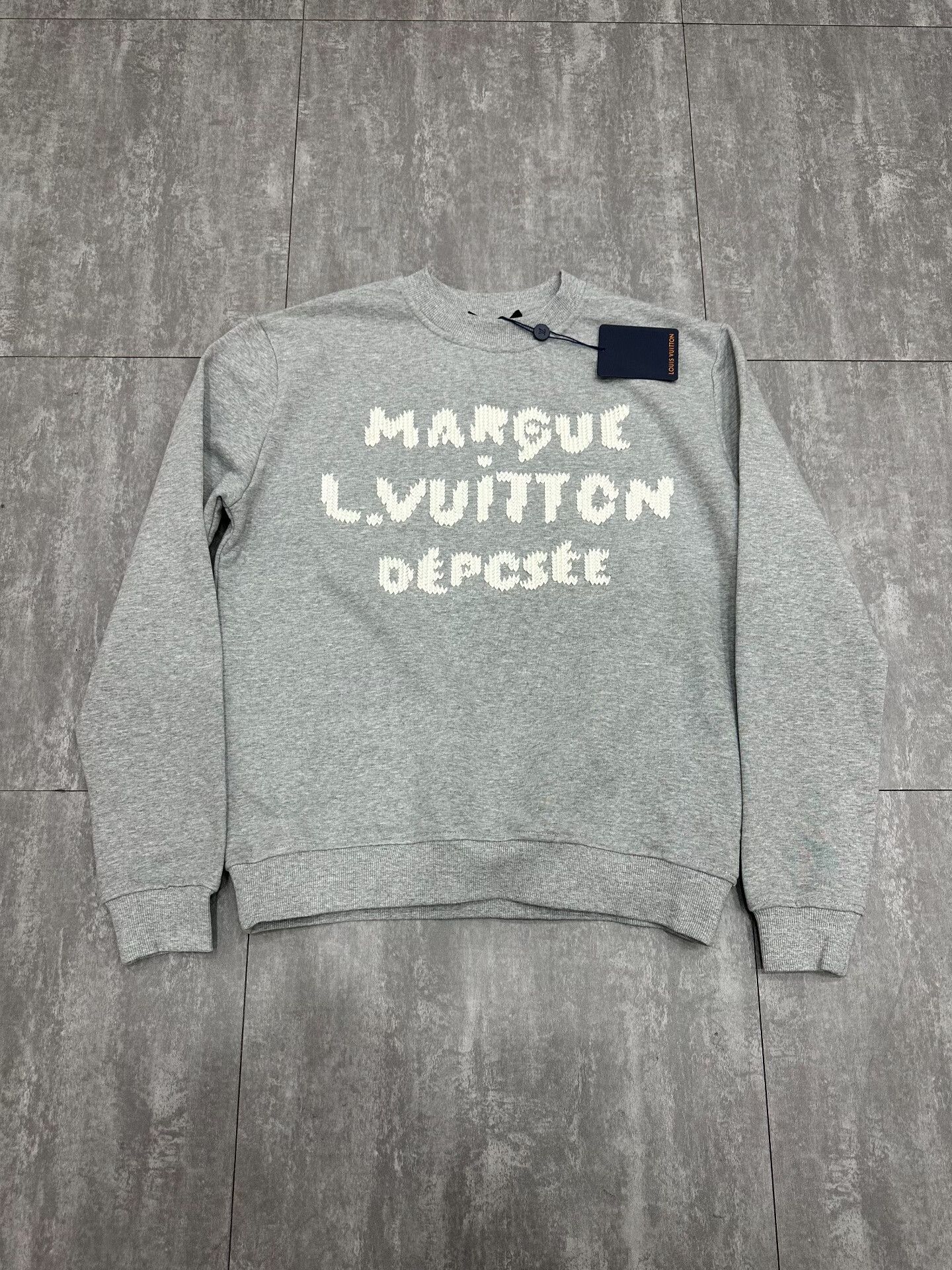 Louis Vuitton Louis Vuitton Gray Hoodie S Women Size S / US 4 / IT 40 - 1 Thumbnail