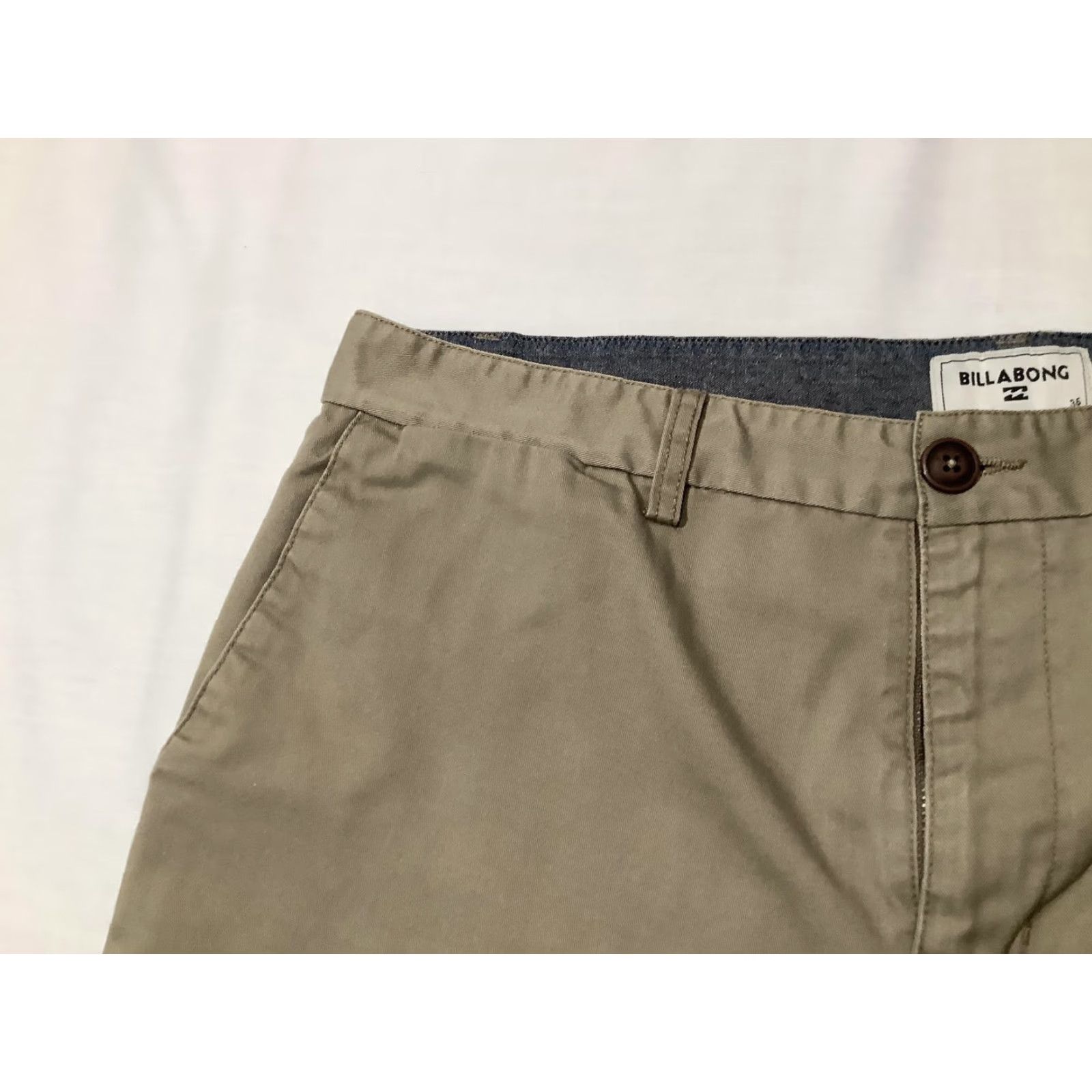 Billabong VINTAGE Billabong Shorts Mens 36 Beige Chino Flat Front Casual Logo Pockets Summer Mens Size US 36 / EU 52 - 4 Thumbnail