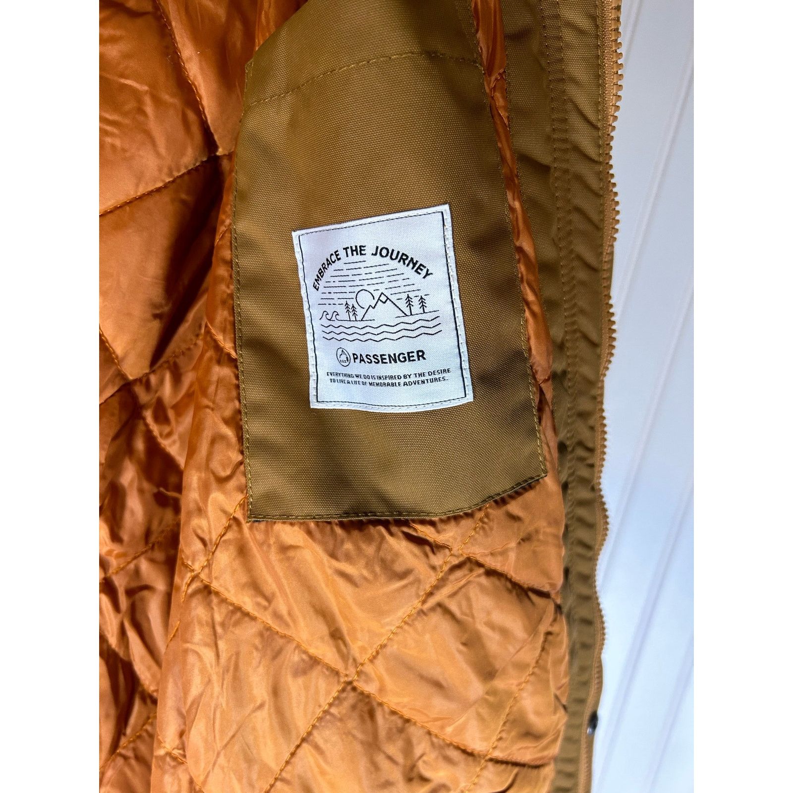 Other Passenger Alaska Men’s Jacket Size Medium Size US M / EU 48-50 / 2 - 5 Thumbnail