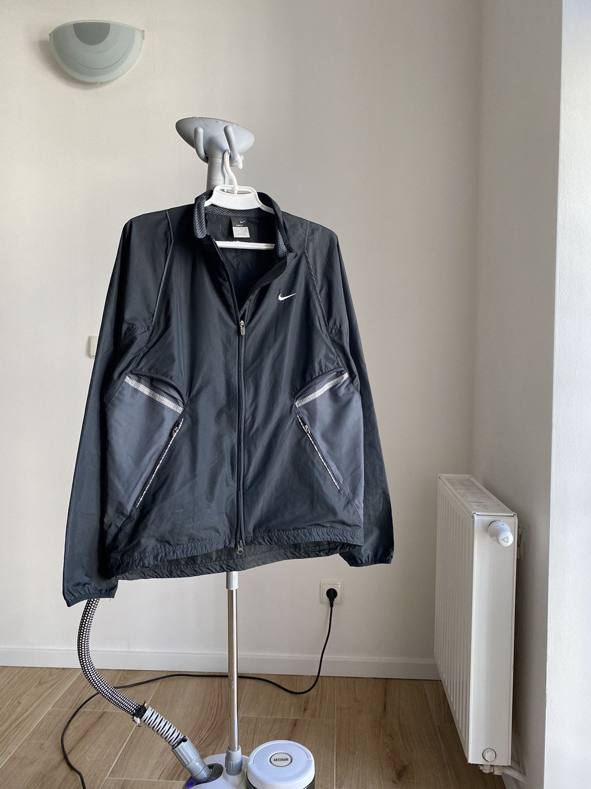 Nike Vintage Nike Y2K Jacket Size US L / EU 52-54 / 3 - 12 Thumbnail
