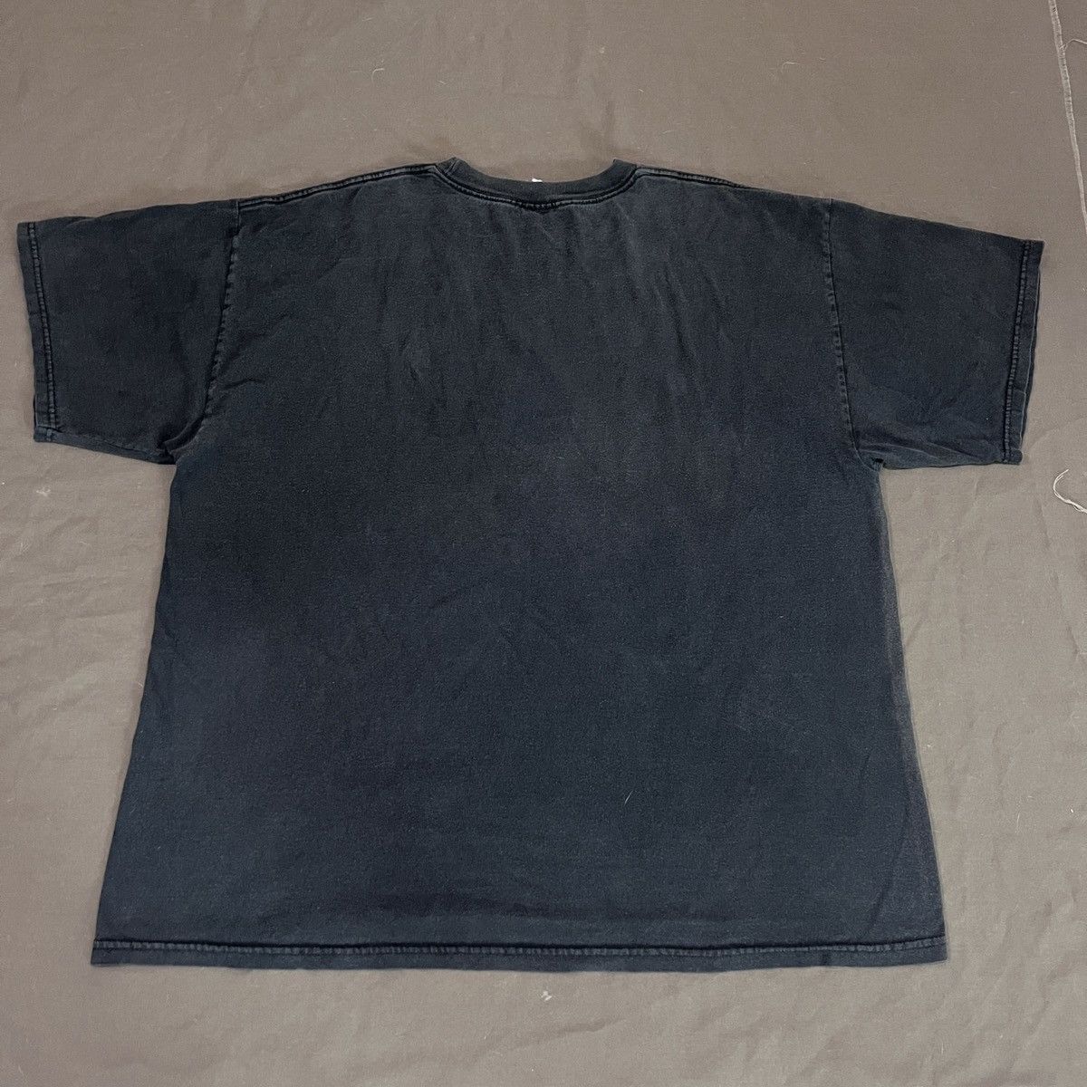 Vintage Vintage Y2K FUCKING BRILLIANT Charlie Sheen Tee Faded 2XL Size US XXL / EU 58 / 5 - 7 Thumbnail