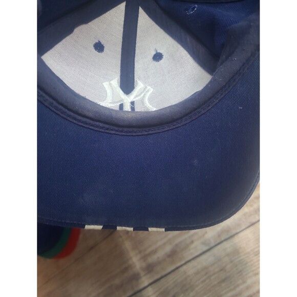 Adidas Vtg Adidas New York Yankees Baseball cap strapback Size ONE SIZE - 4 Thumbnail