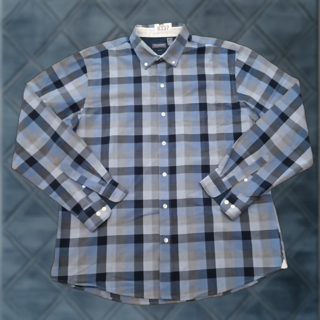 Van Heusen Van Heusen Shirt Mens XL Slim Blue Plaid Long Sleeve Button-Down Cotton Blend Size US XL / EU 56 / 4 - 1 Thumbnail